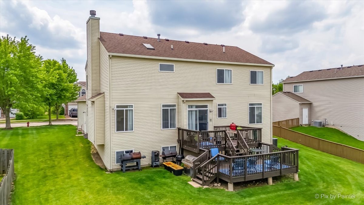 2030 Westbury Lane, Aurora, IL 60502