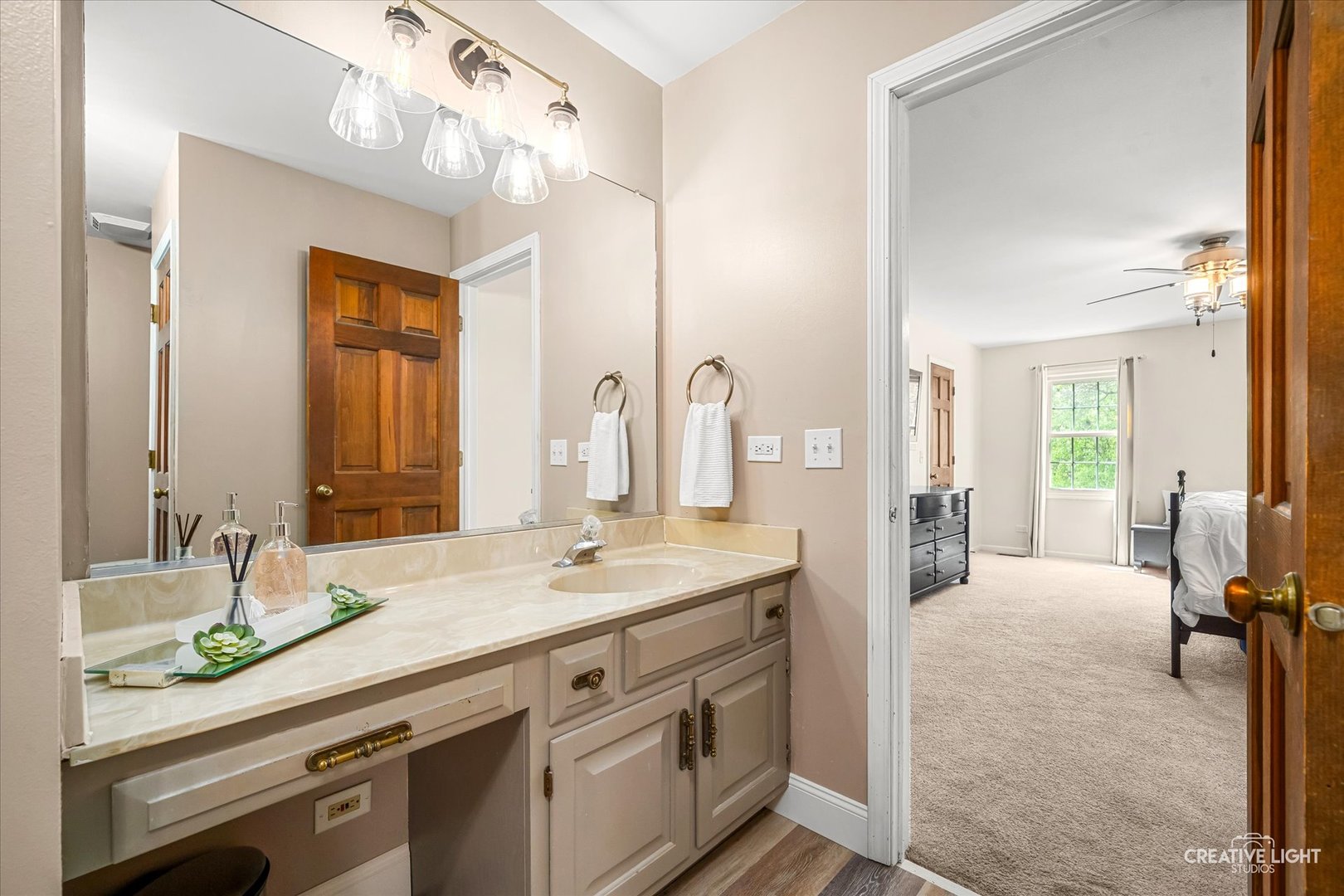 40W880 S Bridle Creek Drive, St. Charles, IL 60175