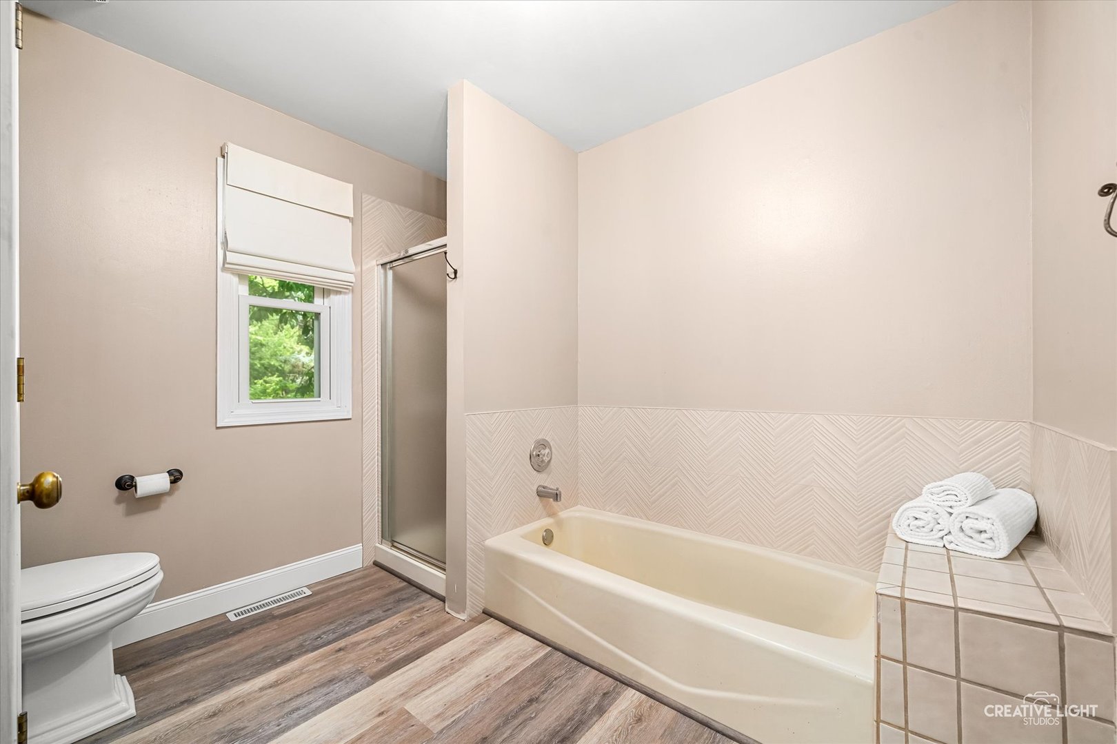 40W880 S Bridle Creek Drive, St. Charles, IL 60175