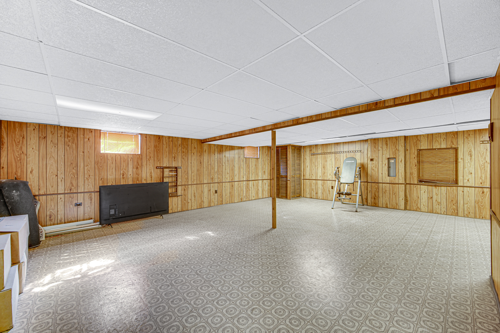 1623 W Bray Court, Arlington Heights, IL 60005