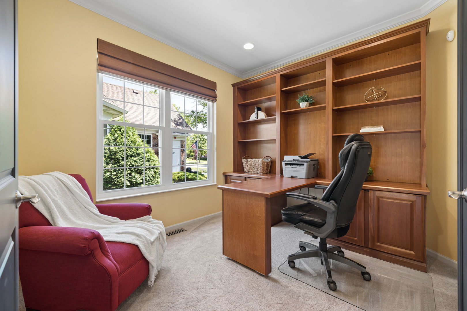 2893 Bond Circle #2893, Naperville, IL 60563