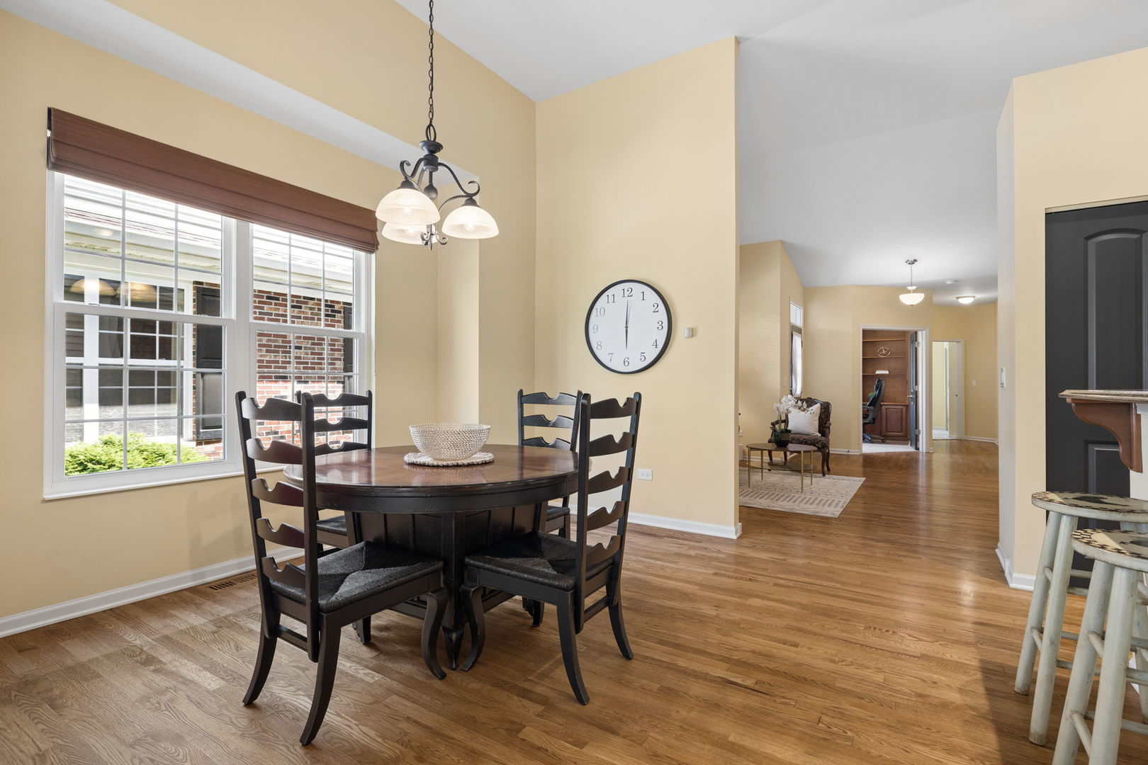 2893 Bond Circle #2893, Naperville, IL 60563