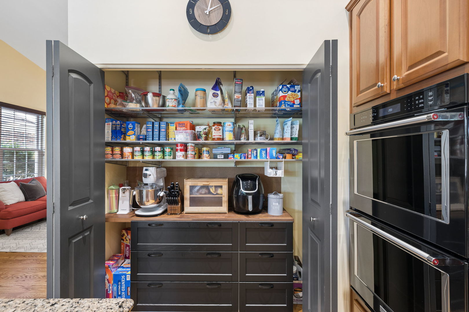 2893 Bond Circle #2893, Naperville, IL 60563