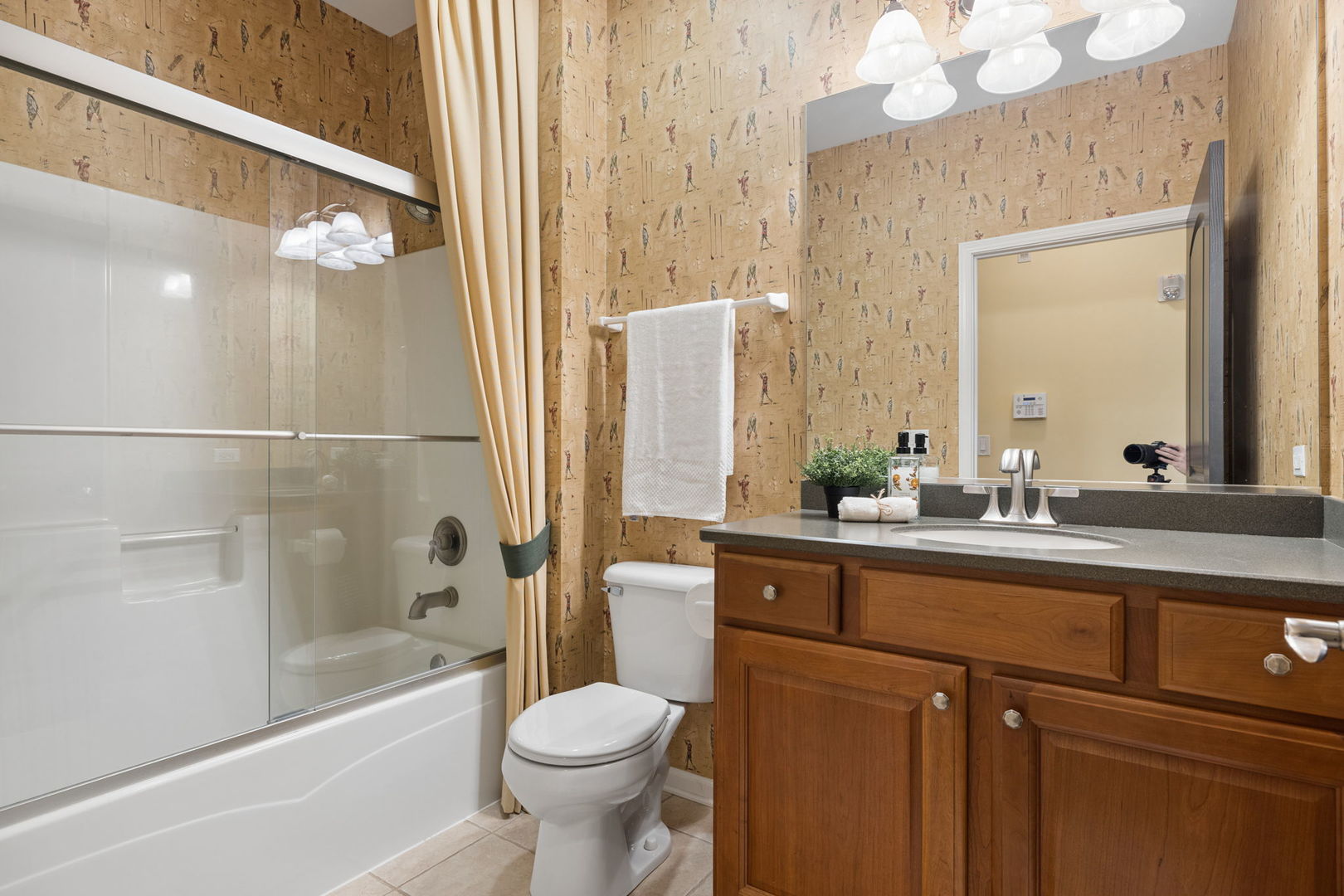 2893 Bond Circle #2893, Naperville, IL 60563