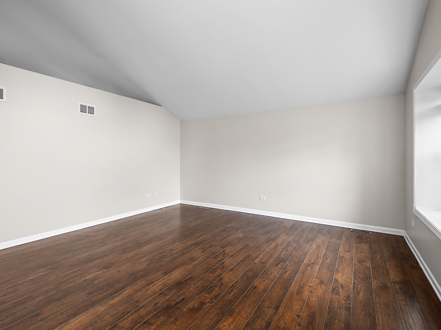 5301 Whisper Meadow Court, Plainfield, IL 60586