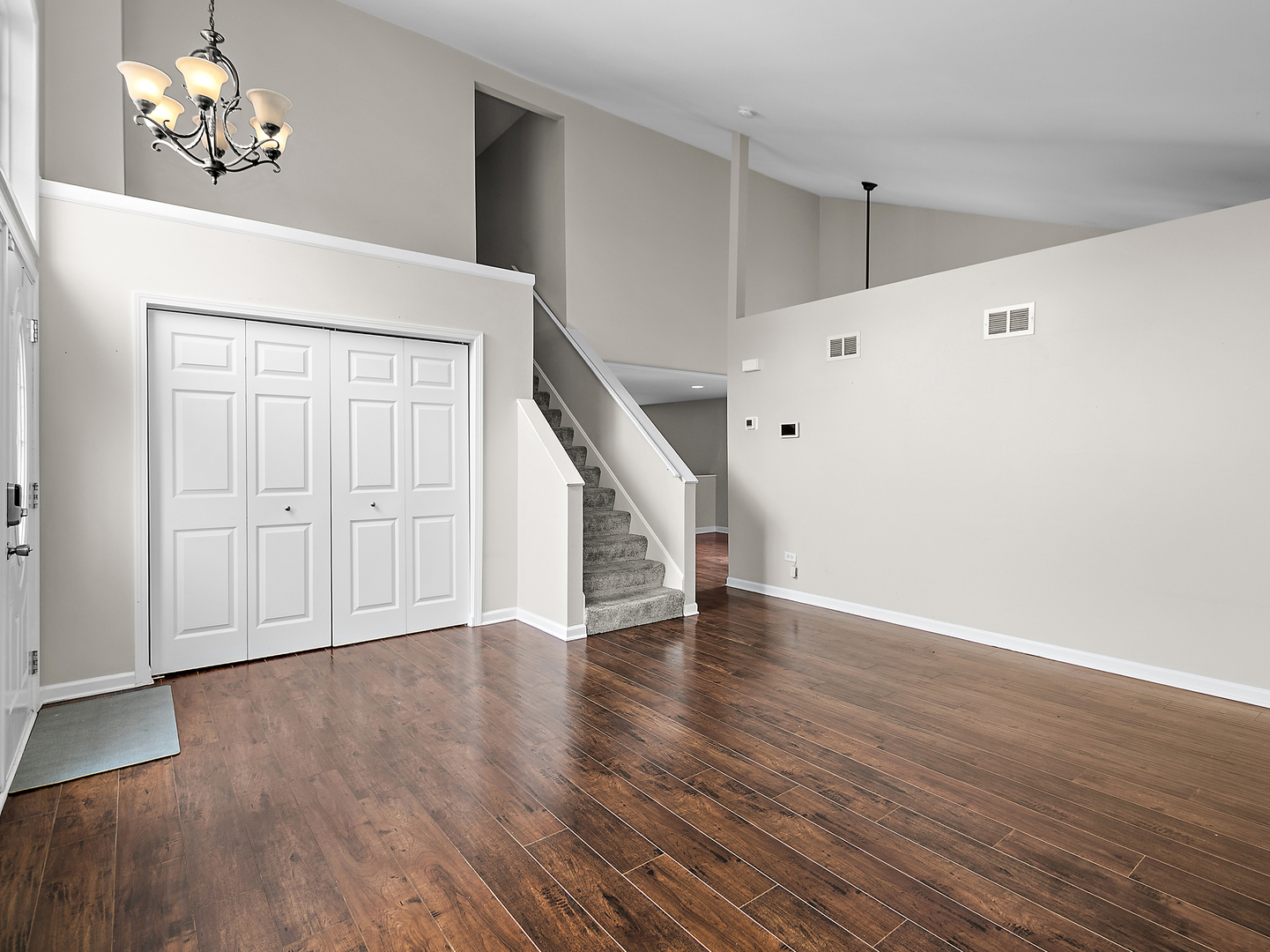 5301 Whisper Meadow Court, Plainfield, IL 60586