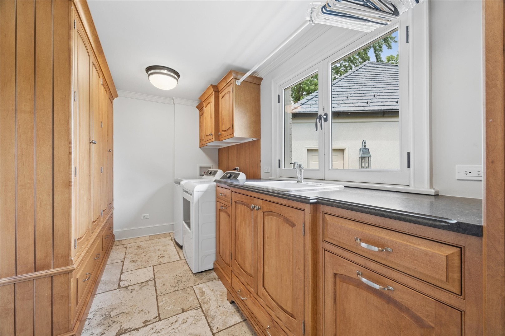 325 Princeton Road, Hinsdale, IL 60521