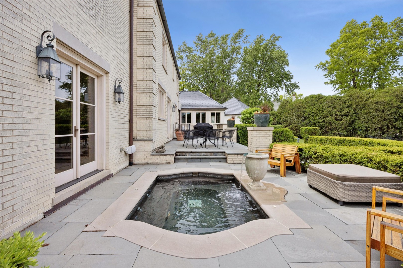 325 Princeton Road, Hinsdale, IL 60521