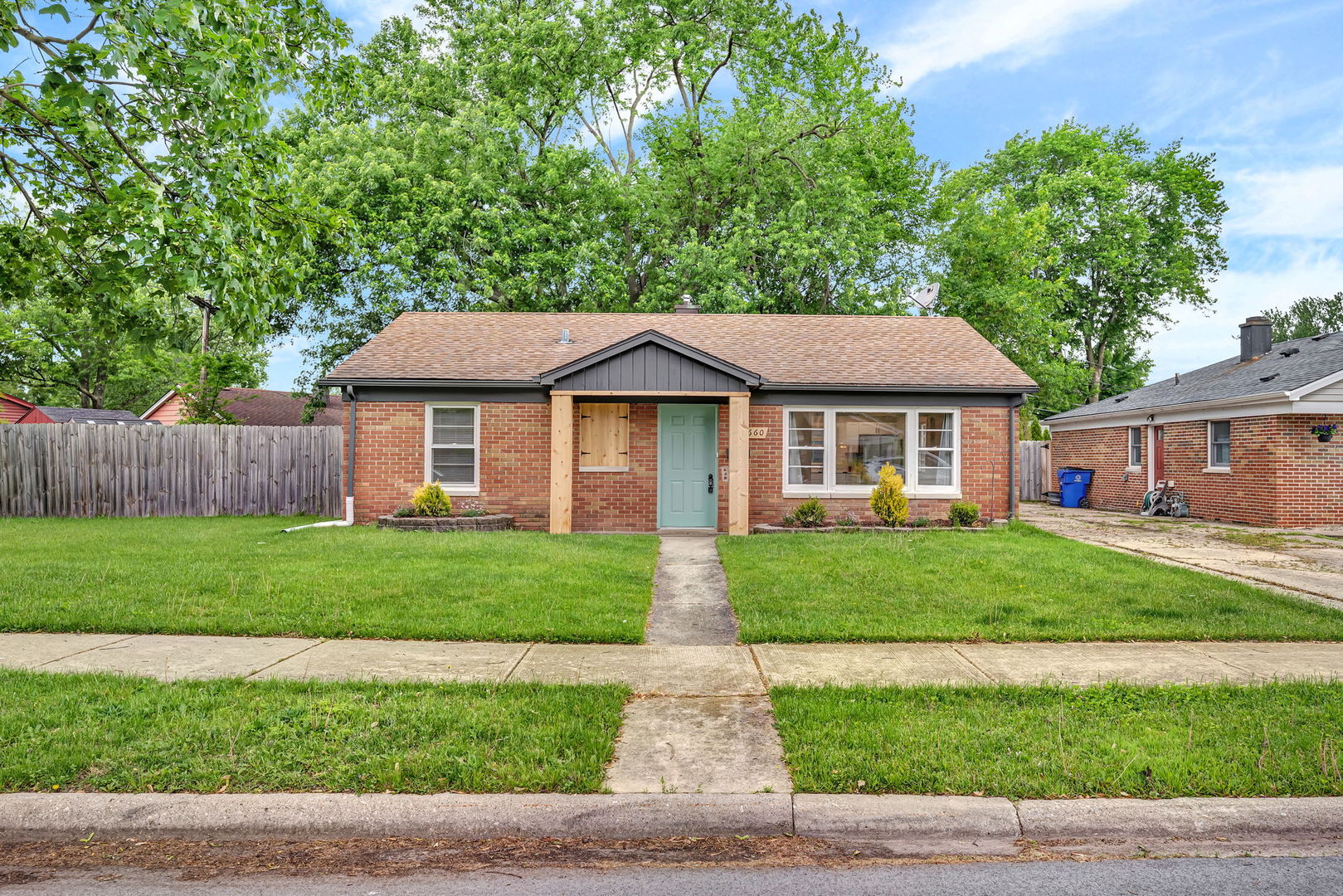 11660 S Harry J Rogowski Drive, Merrionette Park, IL 60803