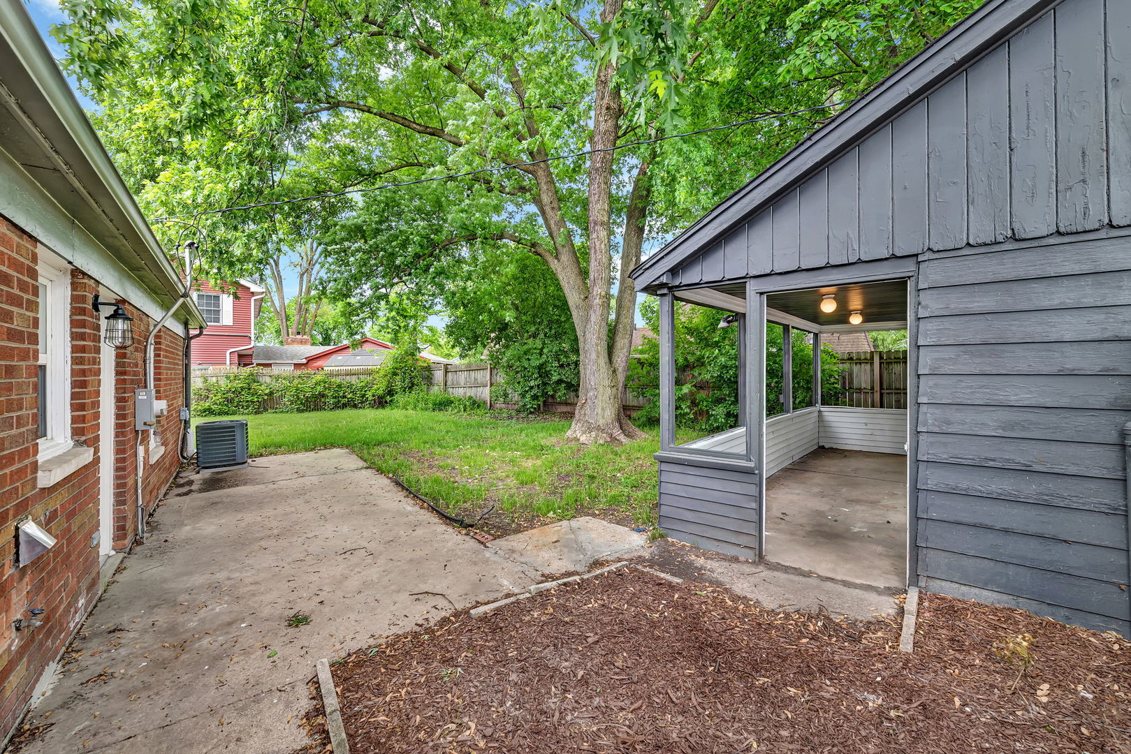 11660 S Harry J Rogowski Drive, Merrionette Park, IL 60803