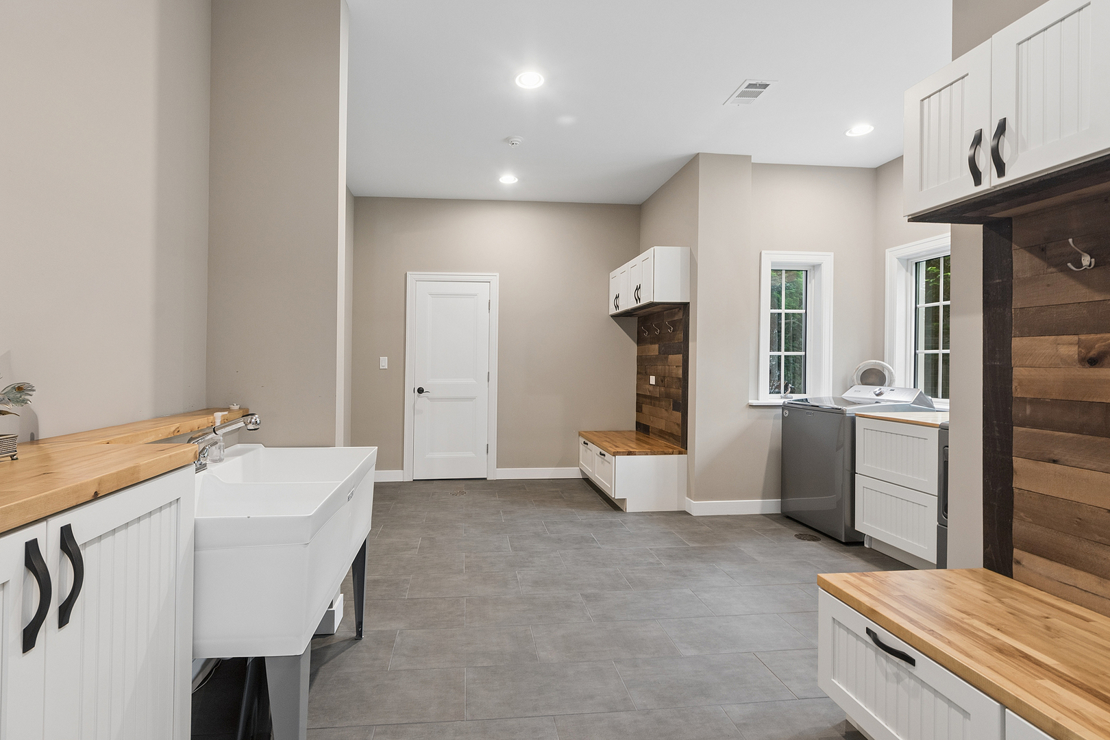 15w181 87th Street, Burr Ridge, IL 60527