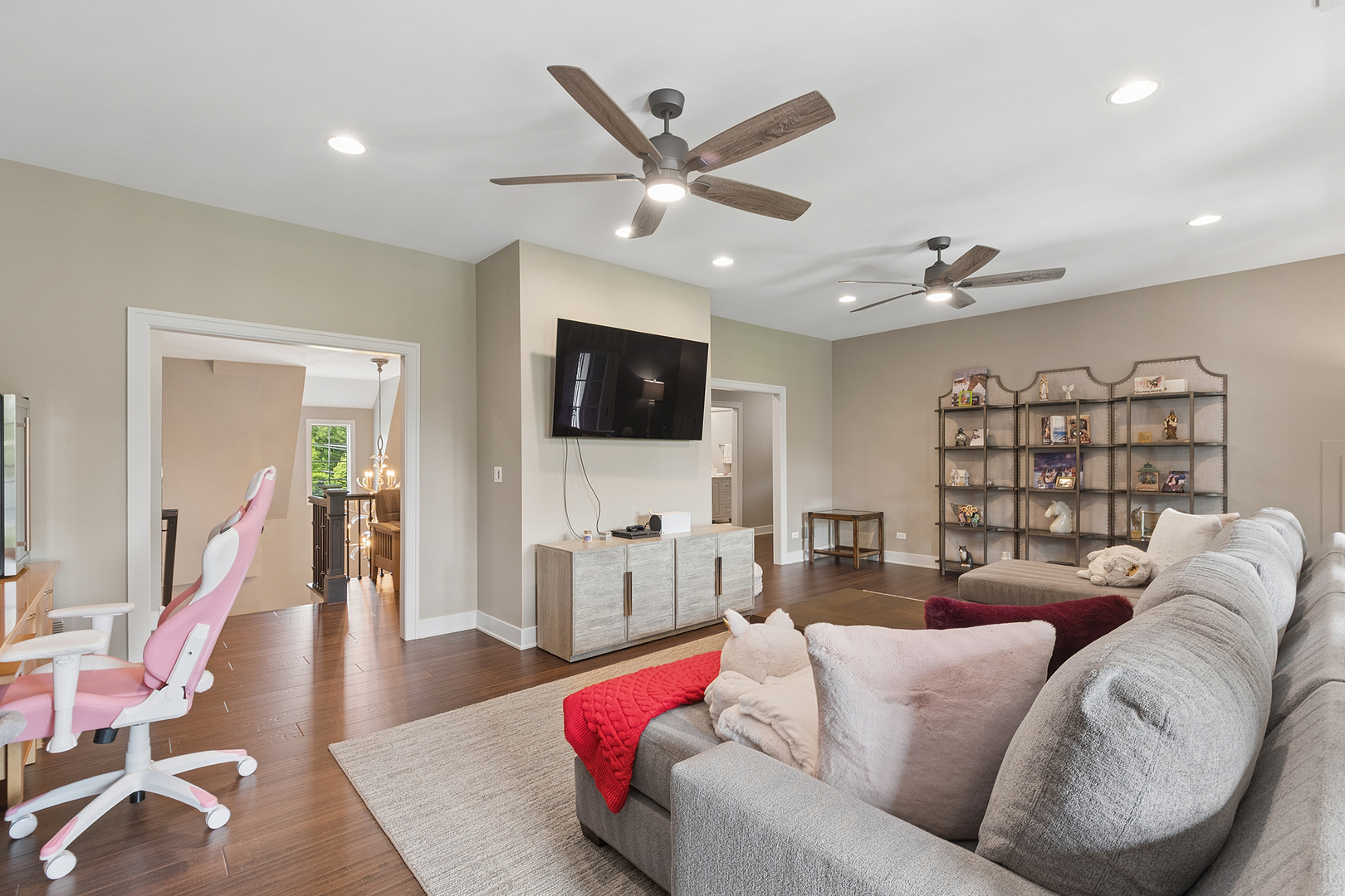 15w181 87th Street, Burr Ridge, IL 60527