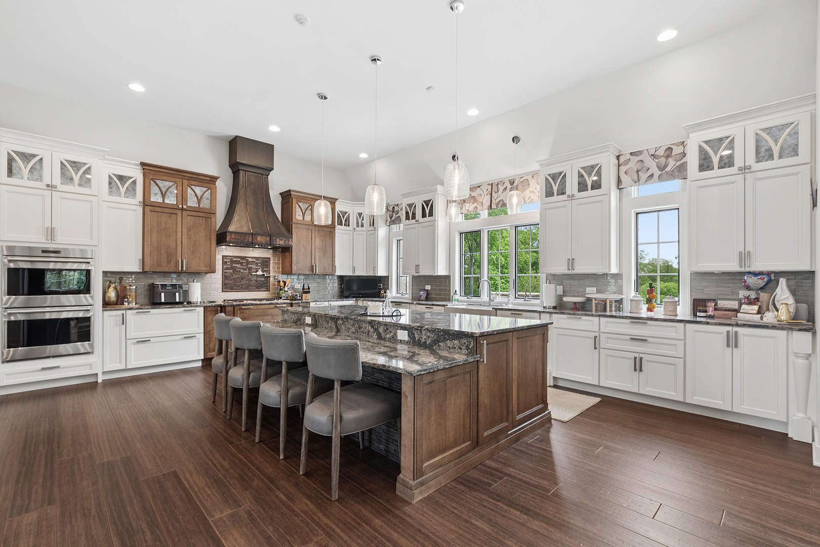 15w181 87th Street, Burr Ridge, IL 60527