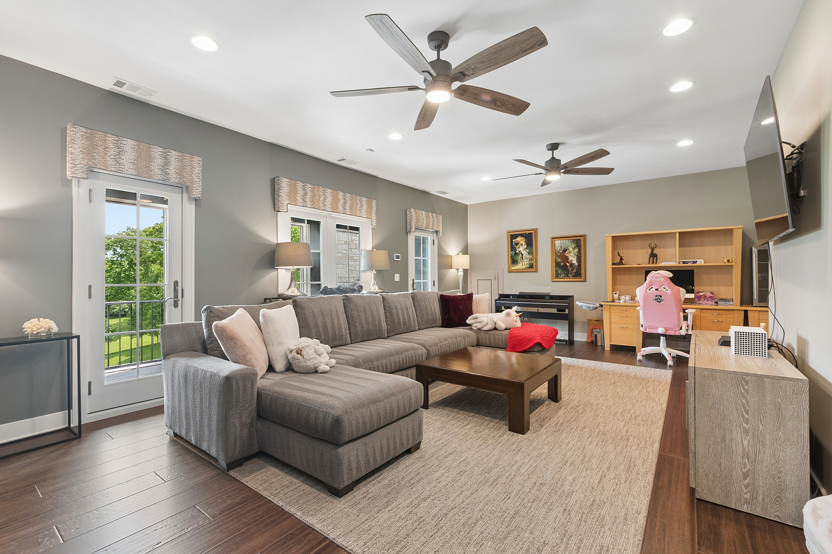 15w181 87th Street, Burr Ridge, IL 60527