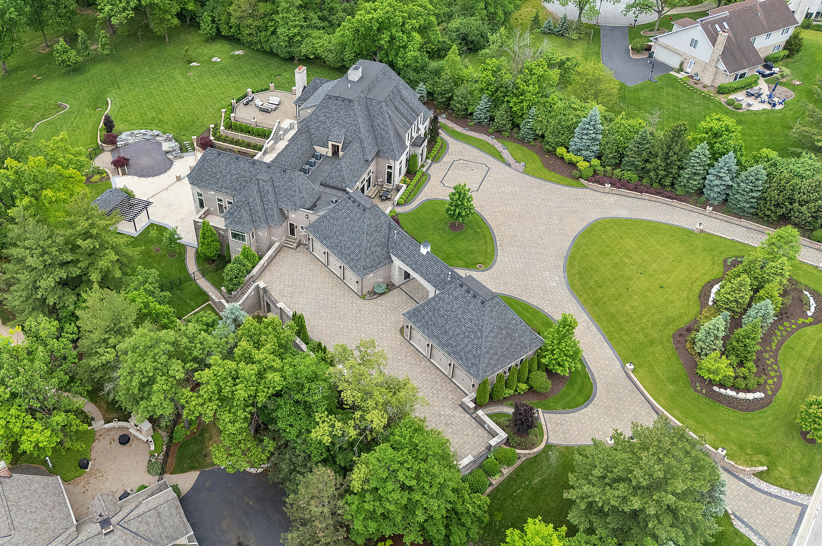 15w181 87th Street, Burr Ridge, IL 60527