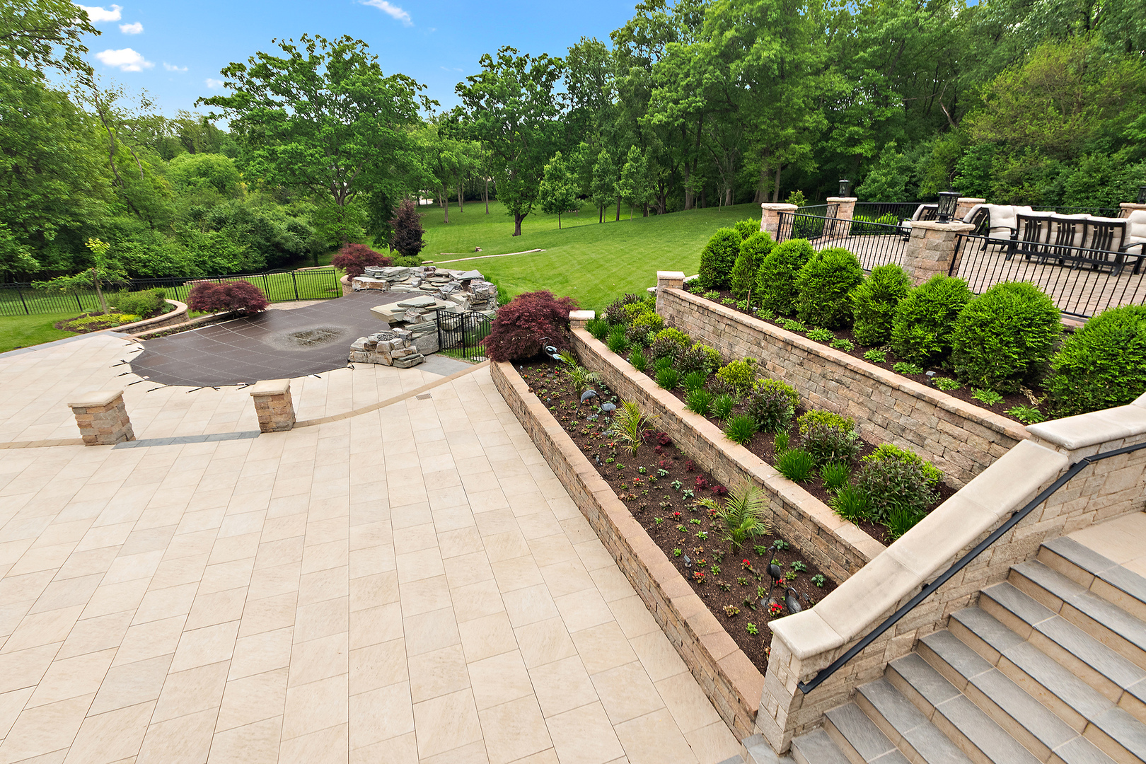 15w181 87th Street, Burr Ridge, IL 60527