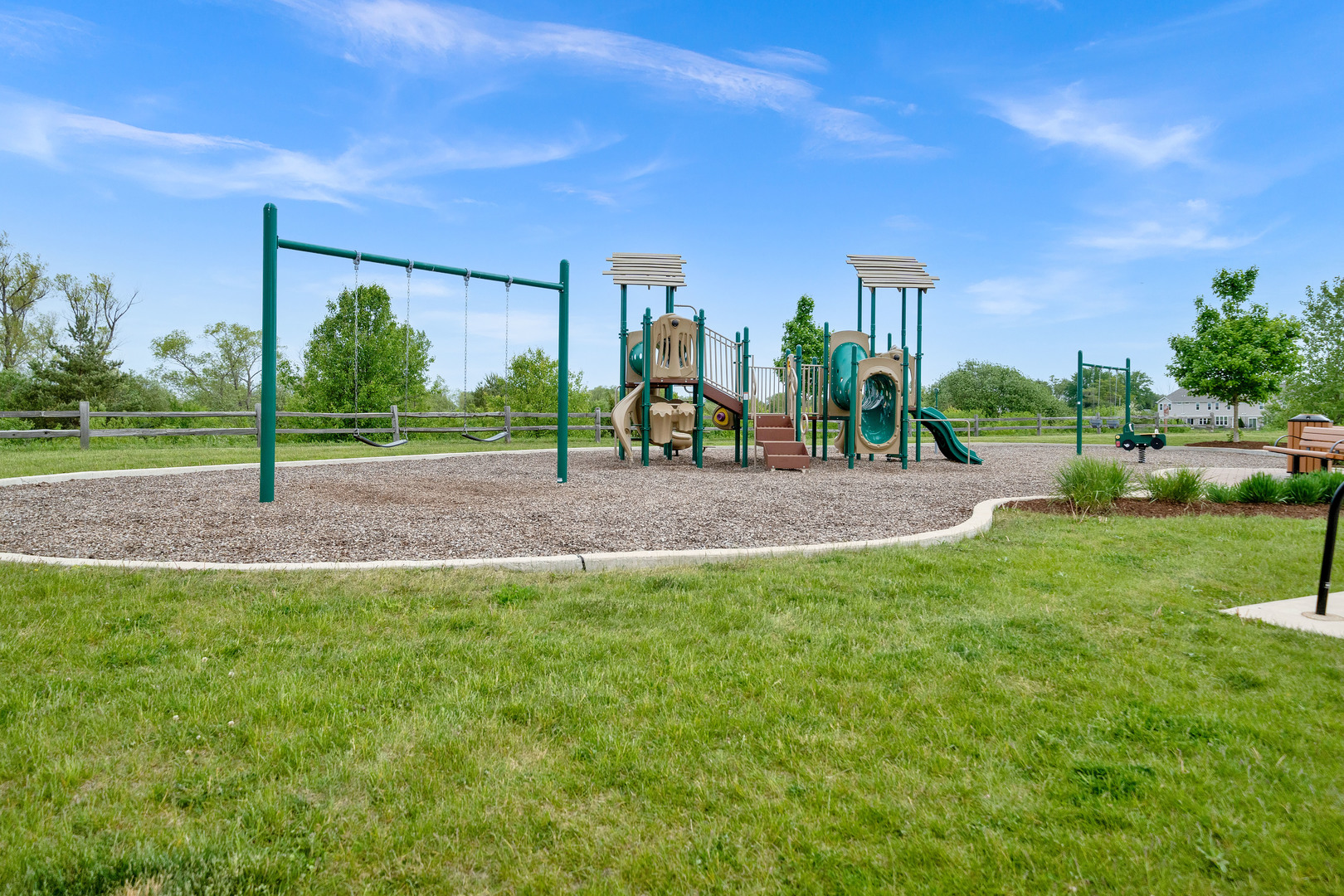 2867 Kessler Drive, Mundelein, IL 60060