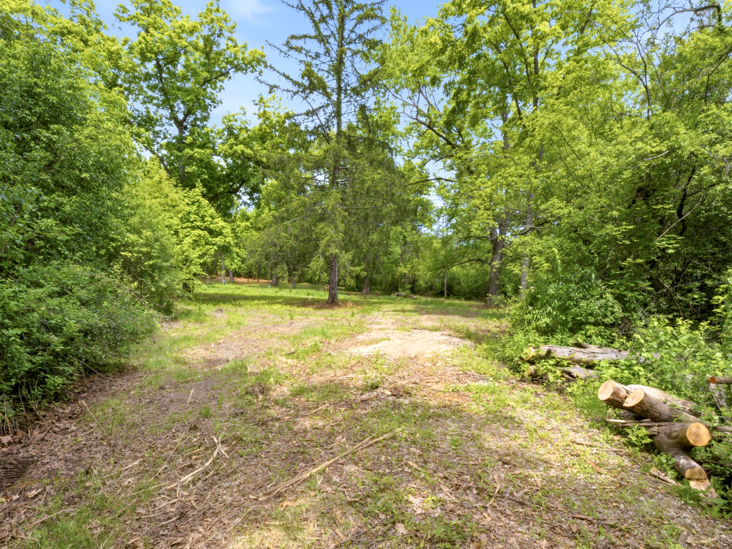 7N650 SAYER Road, Bartlett, IL 60103