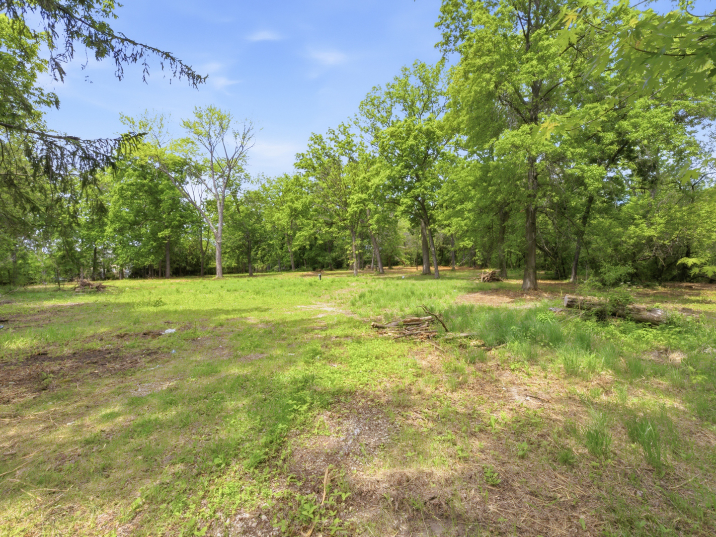 7N650 SAYER Road, Bartlett, IL 60103