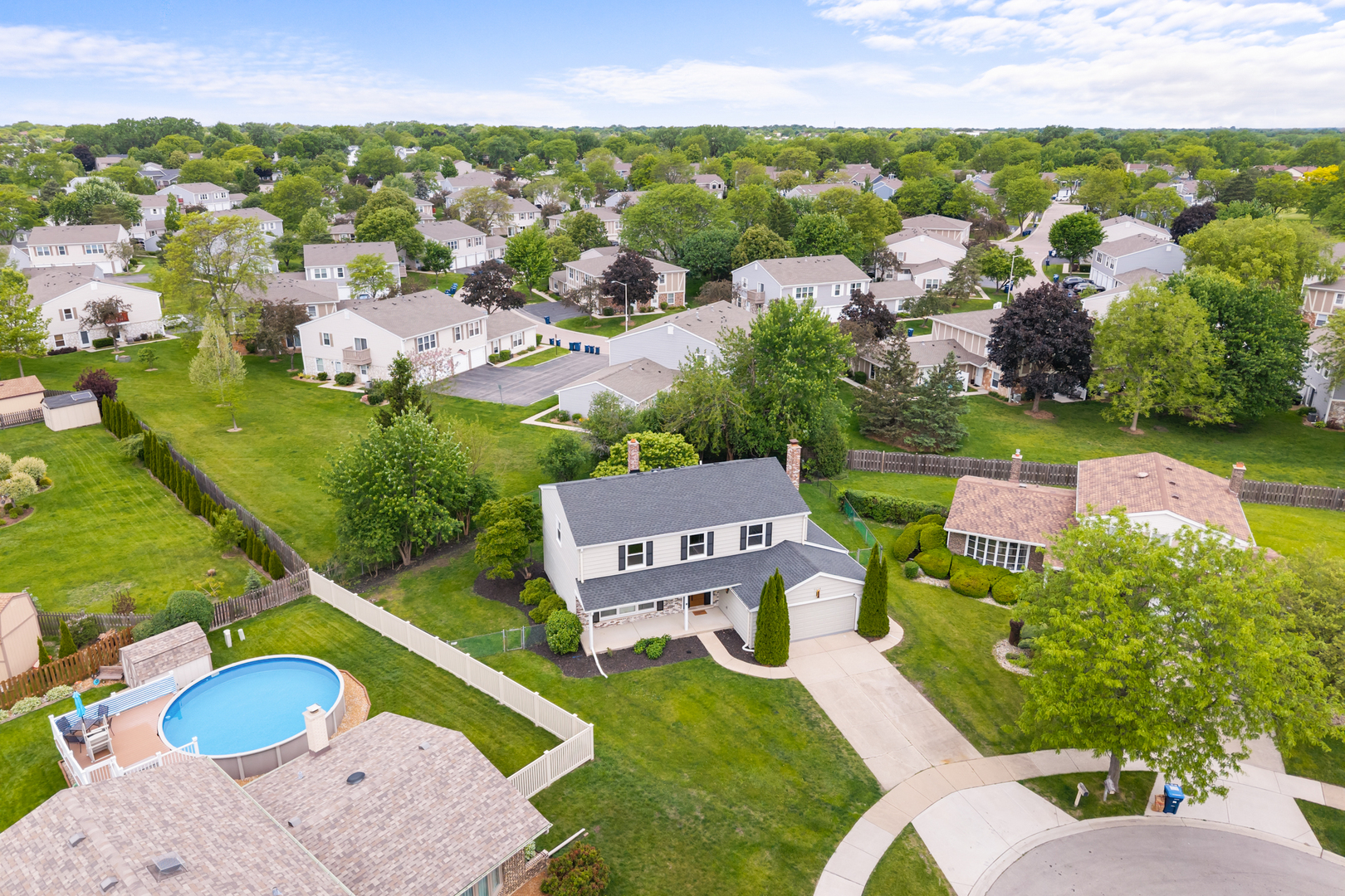 1134 Jamestown Court, Schaumburg, IL 60193