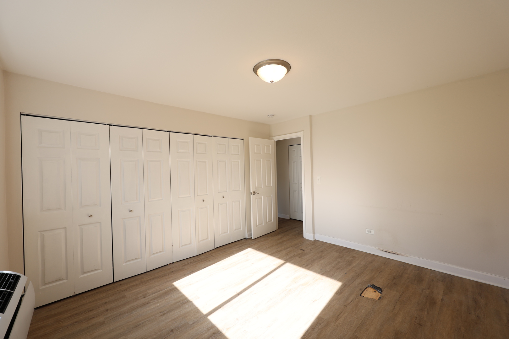 2230 S Goebbert Road #139, Arlington Heights, IL 60005