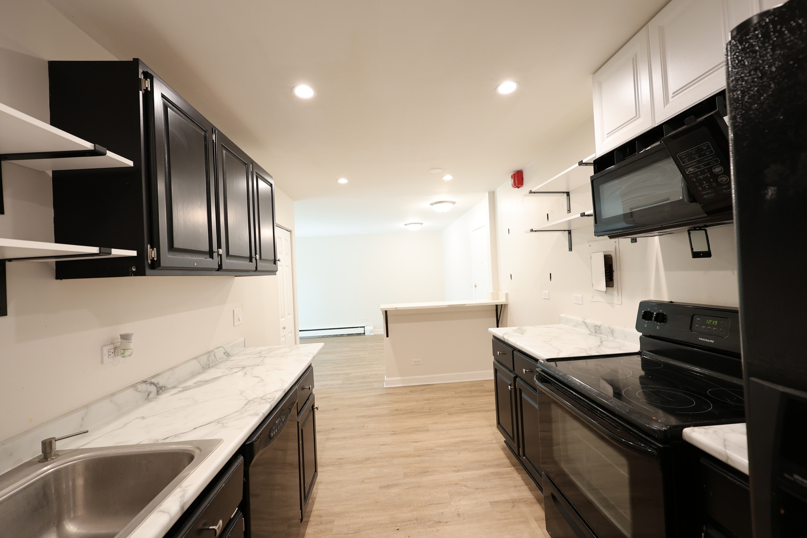 2230 S Goebbert Road #139, Arlington Heights, IL 60005