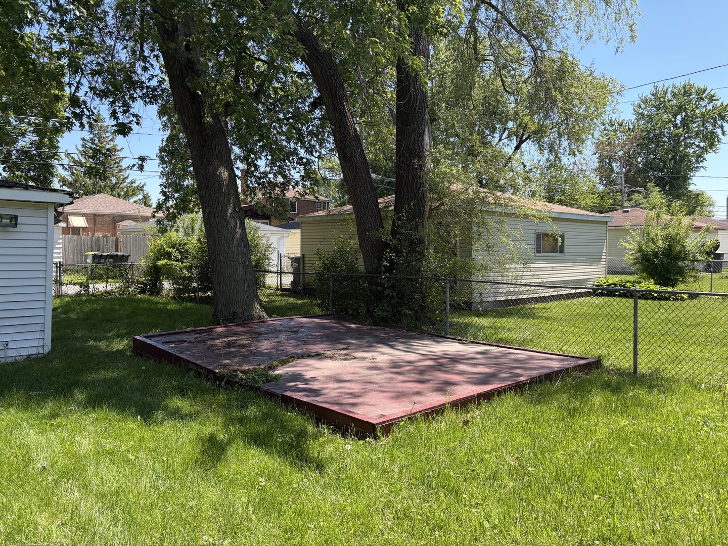 14221 S Wentworth Avenue, Riverdale, IL 60827