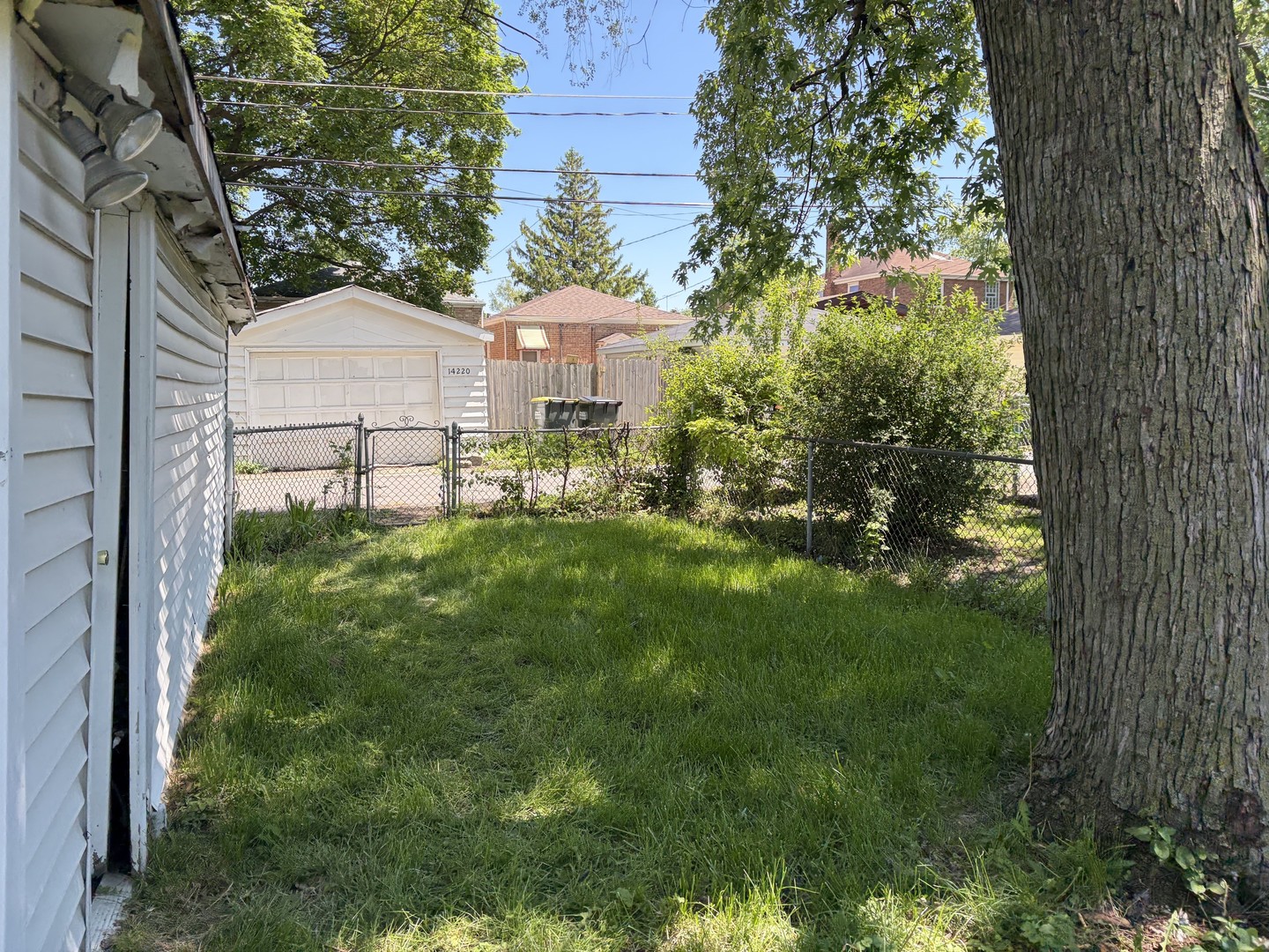 14221 S Wentworth Avenue, Riverdale, IL 60827