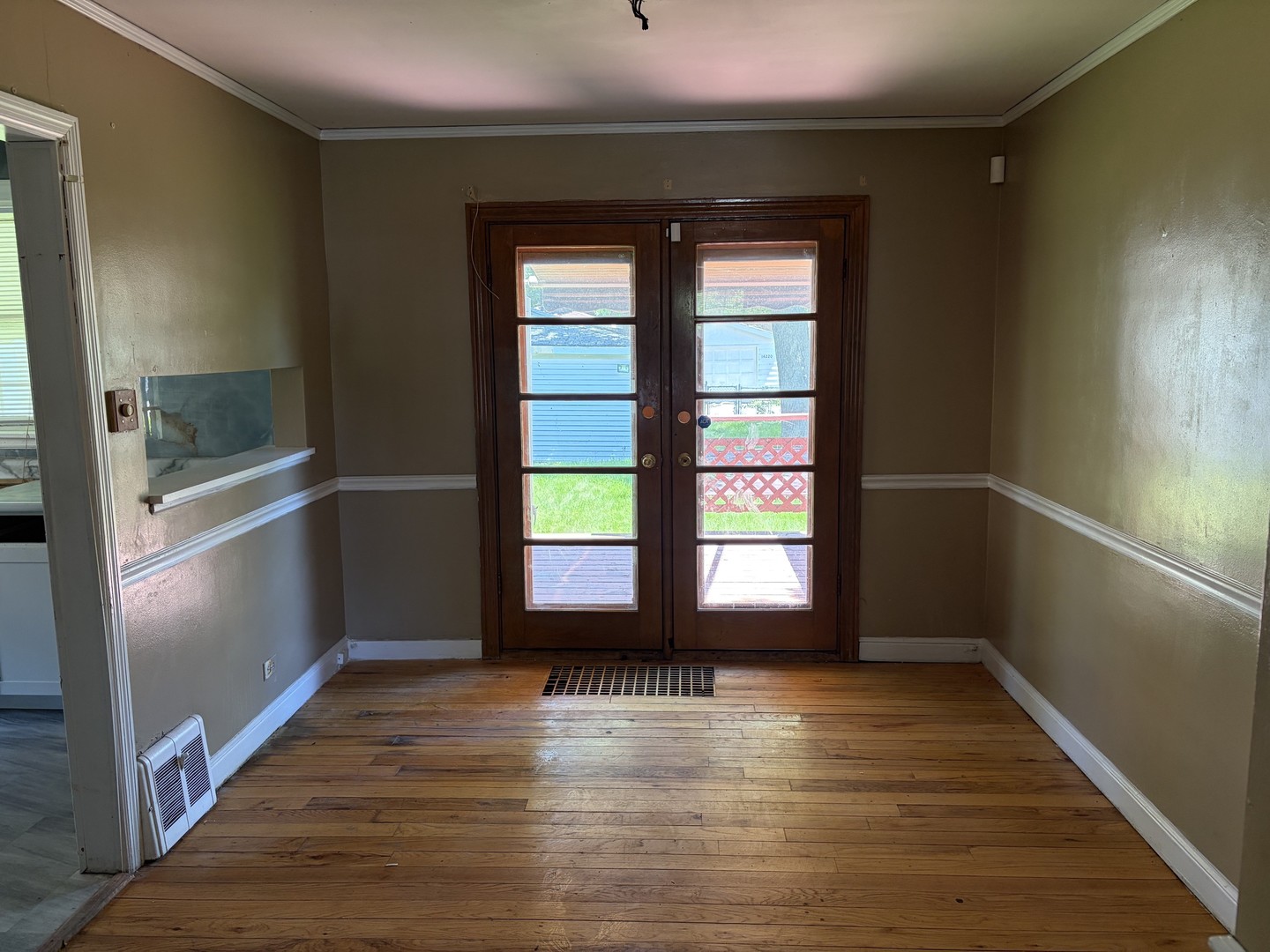 14221 S Wentworth Avenue, Riverdale, IL 60827