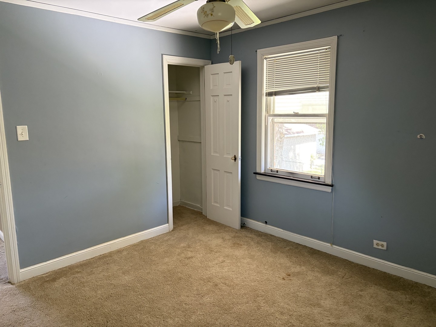 14221 S Wentworth Avenue, Riverdale, IL 60827