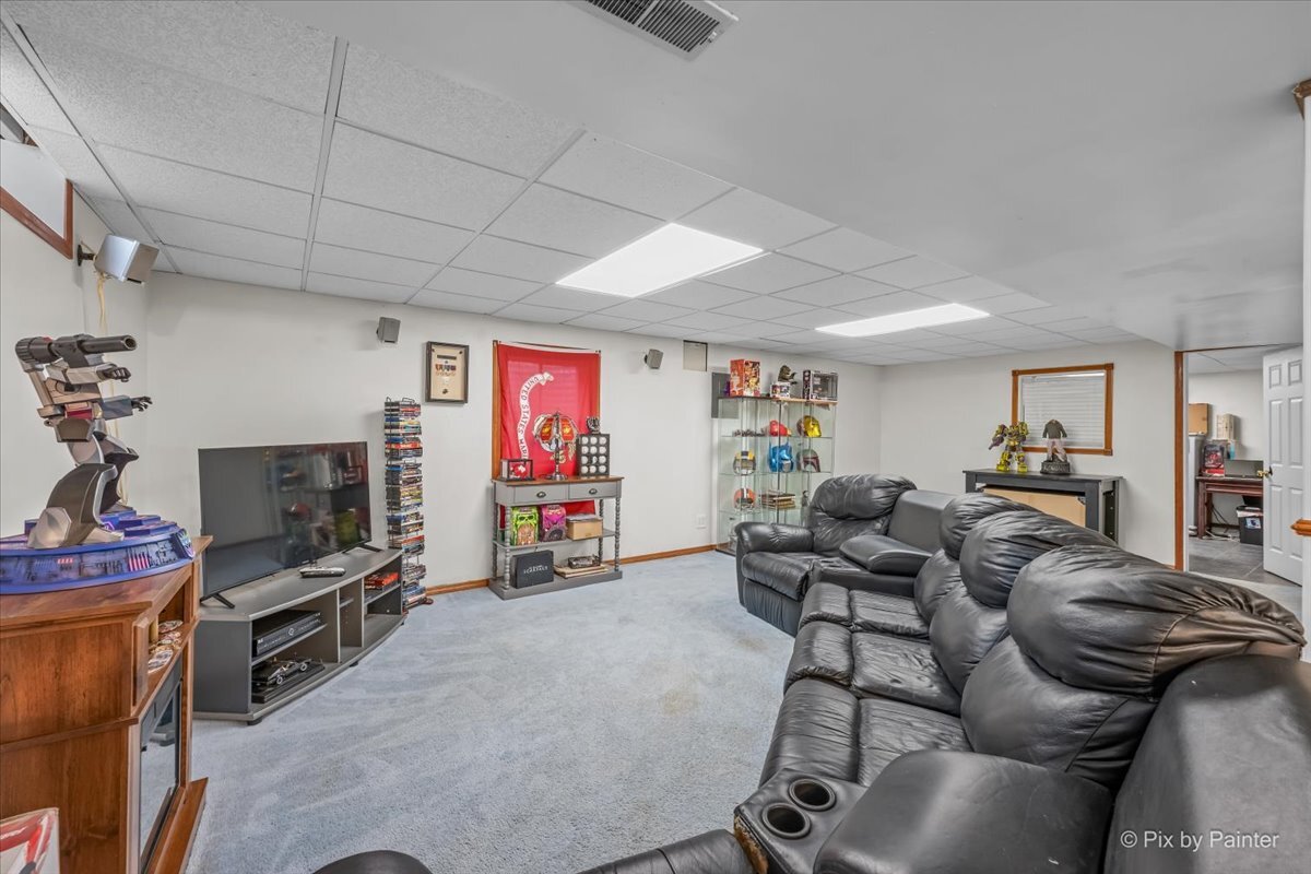 1314 Aspen Court, Elgin, IL 60120