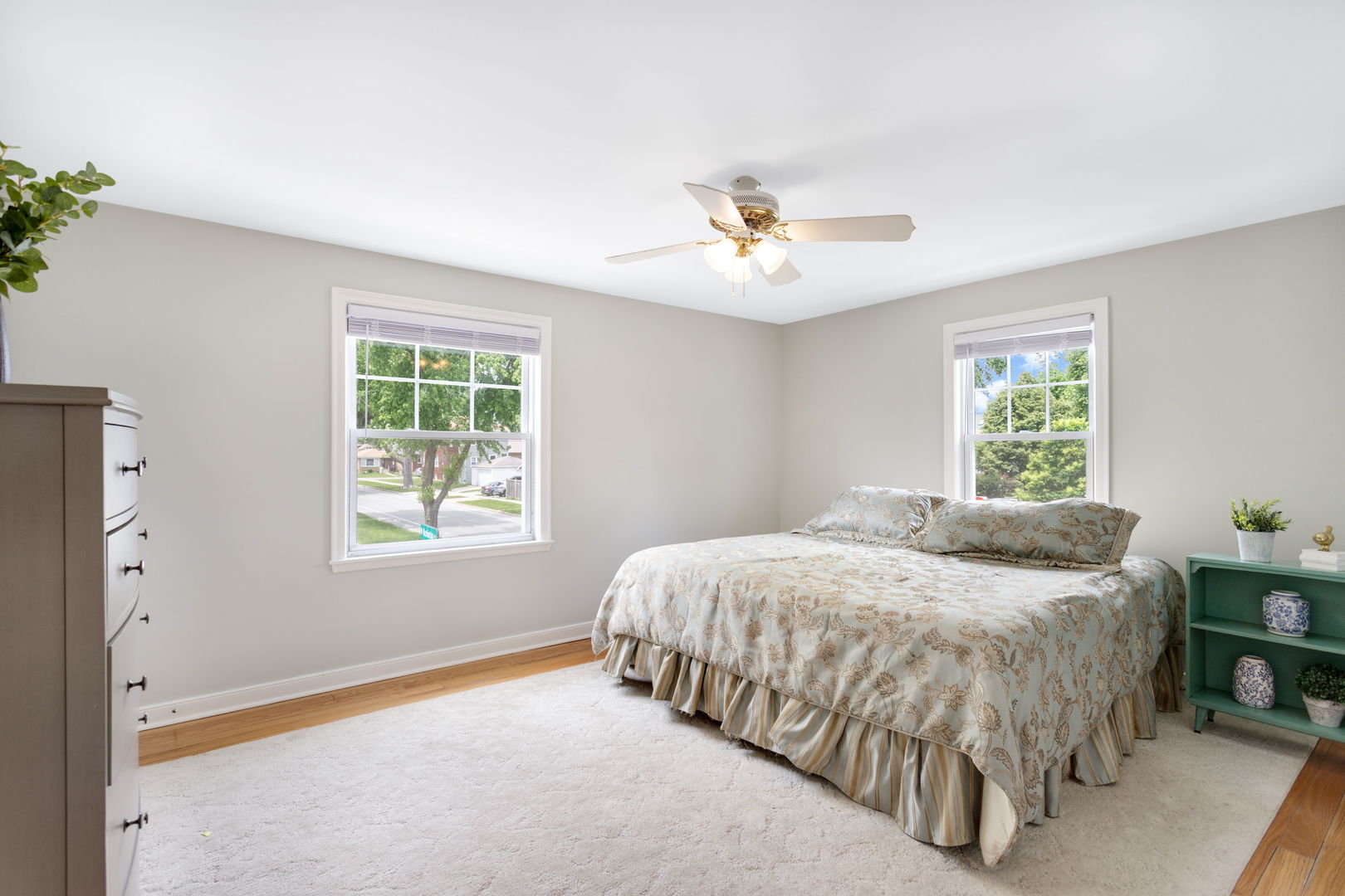 3501 Vernon Avenue, Brookfield, IL 60513
