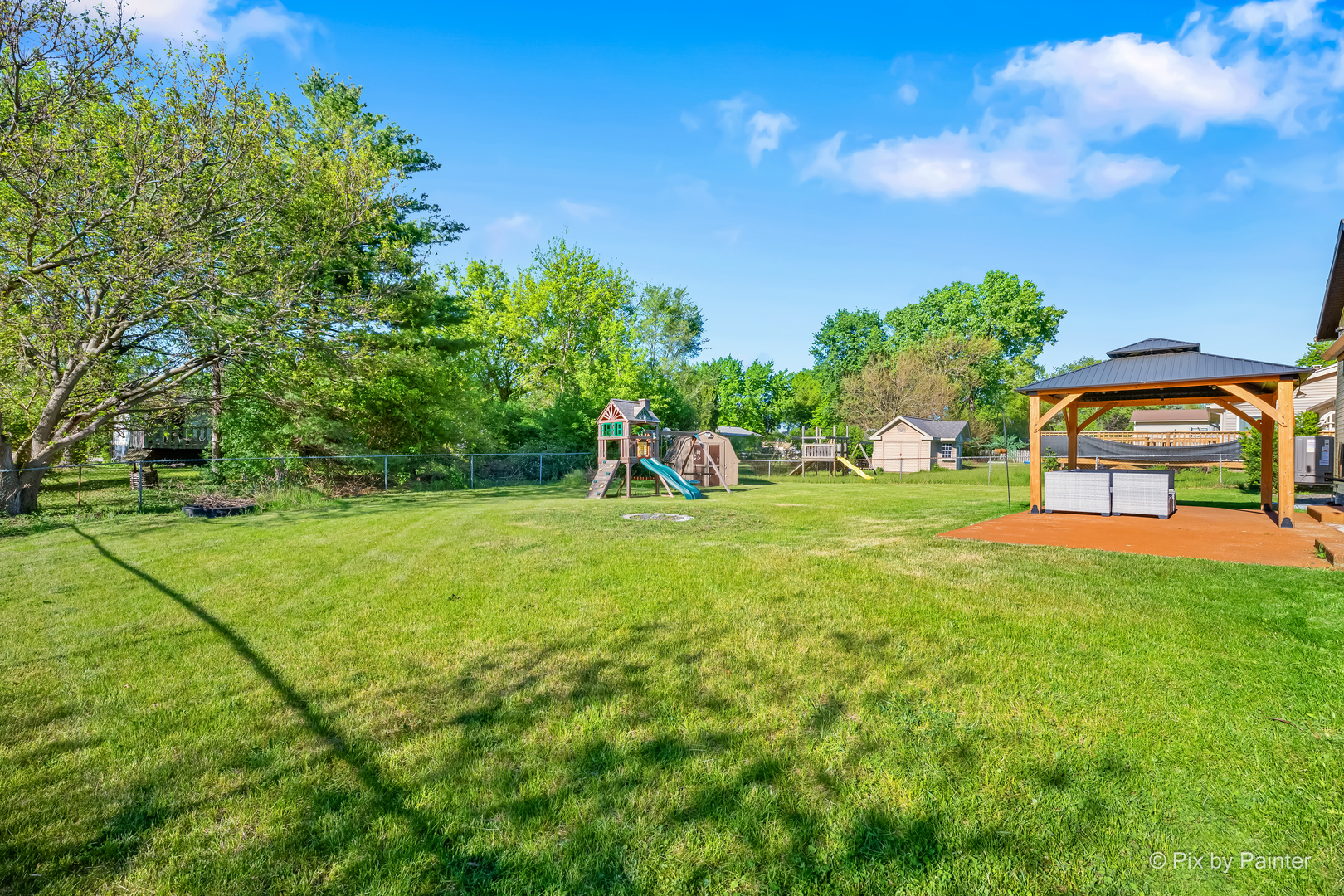 2408 W Fairview Lane, McHenry, IL 60051