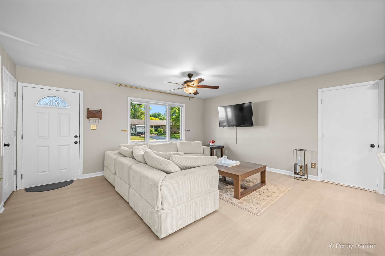 2408 W Fairview Lane, McHenry, IL 60051