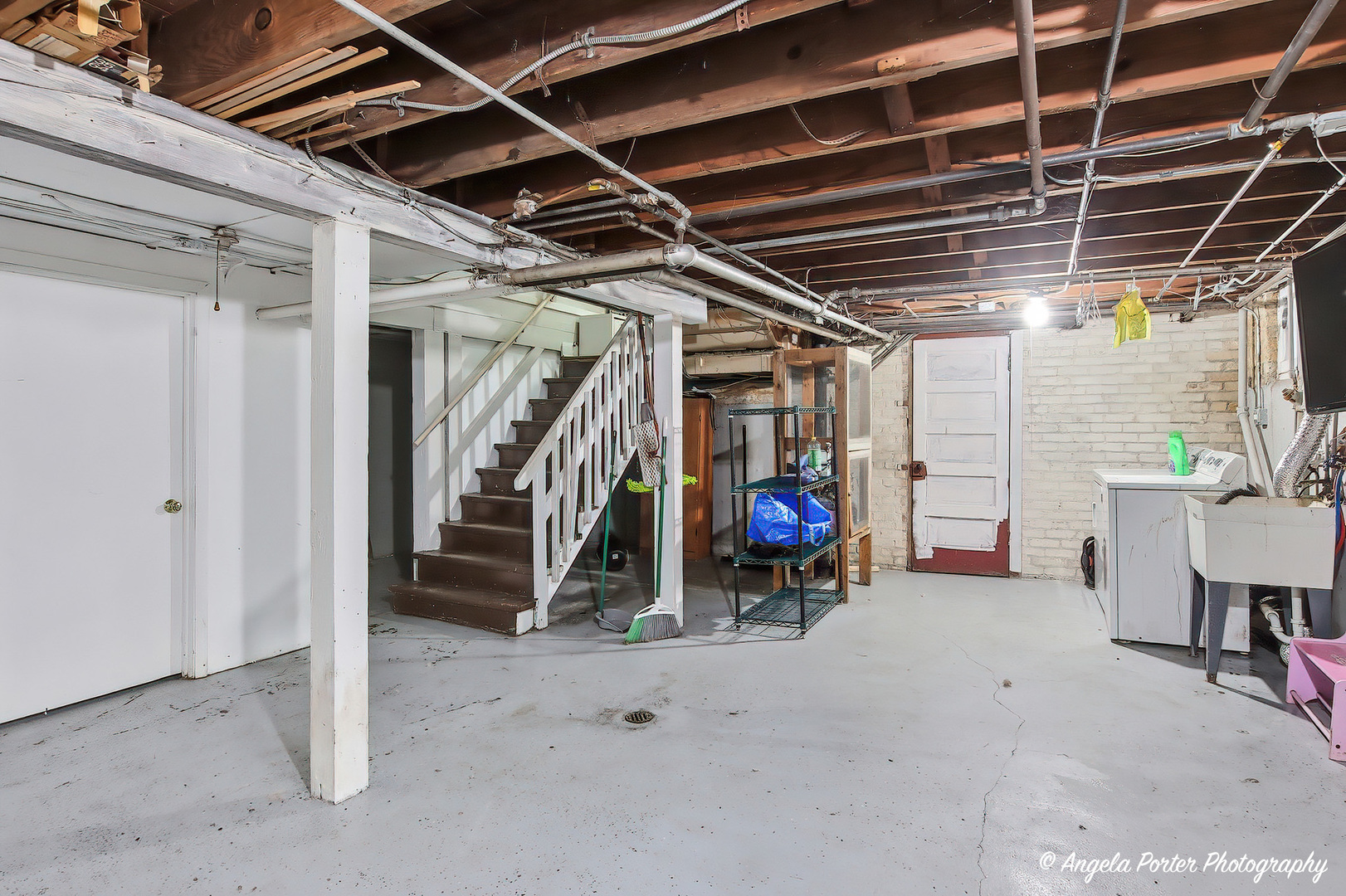 462 Glendenning Place, Waukegan, IL 60085
