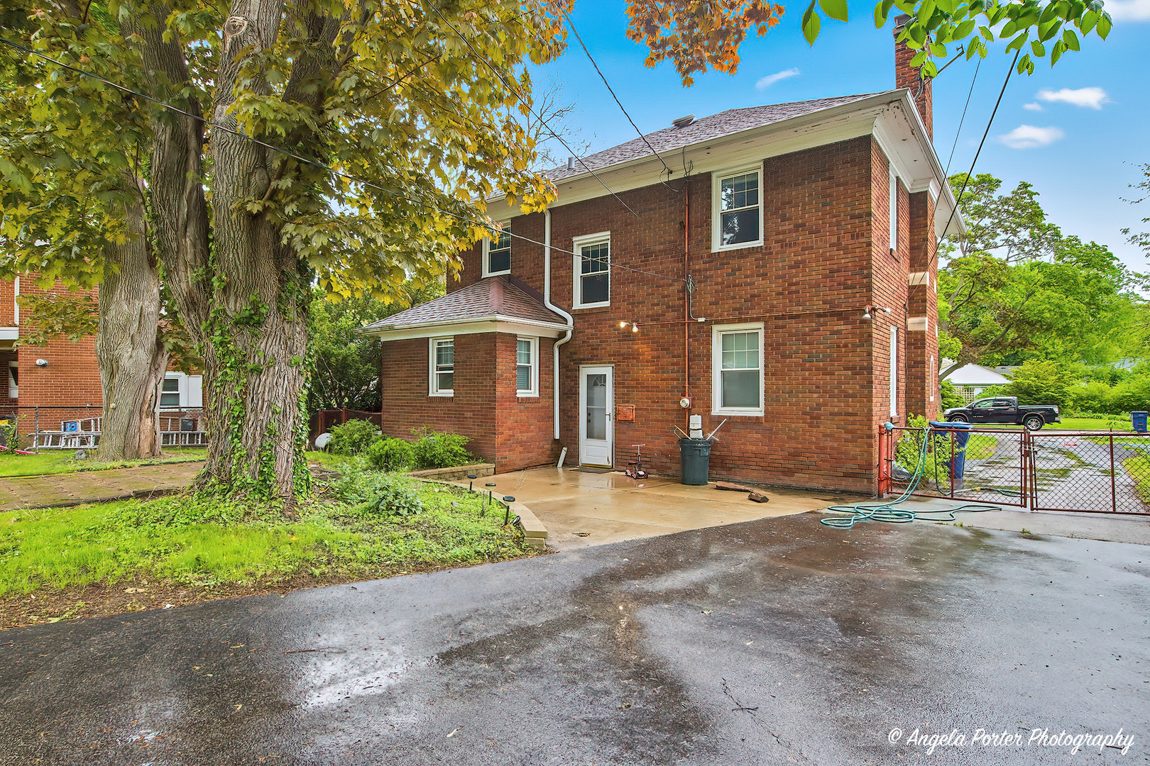 462 Glendenning Place, Waukegan, IL 60085