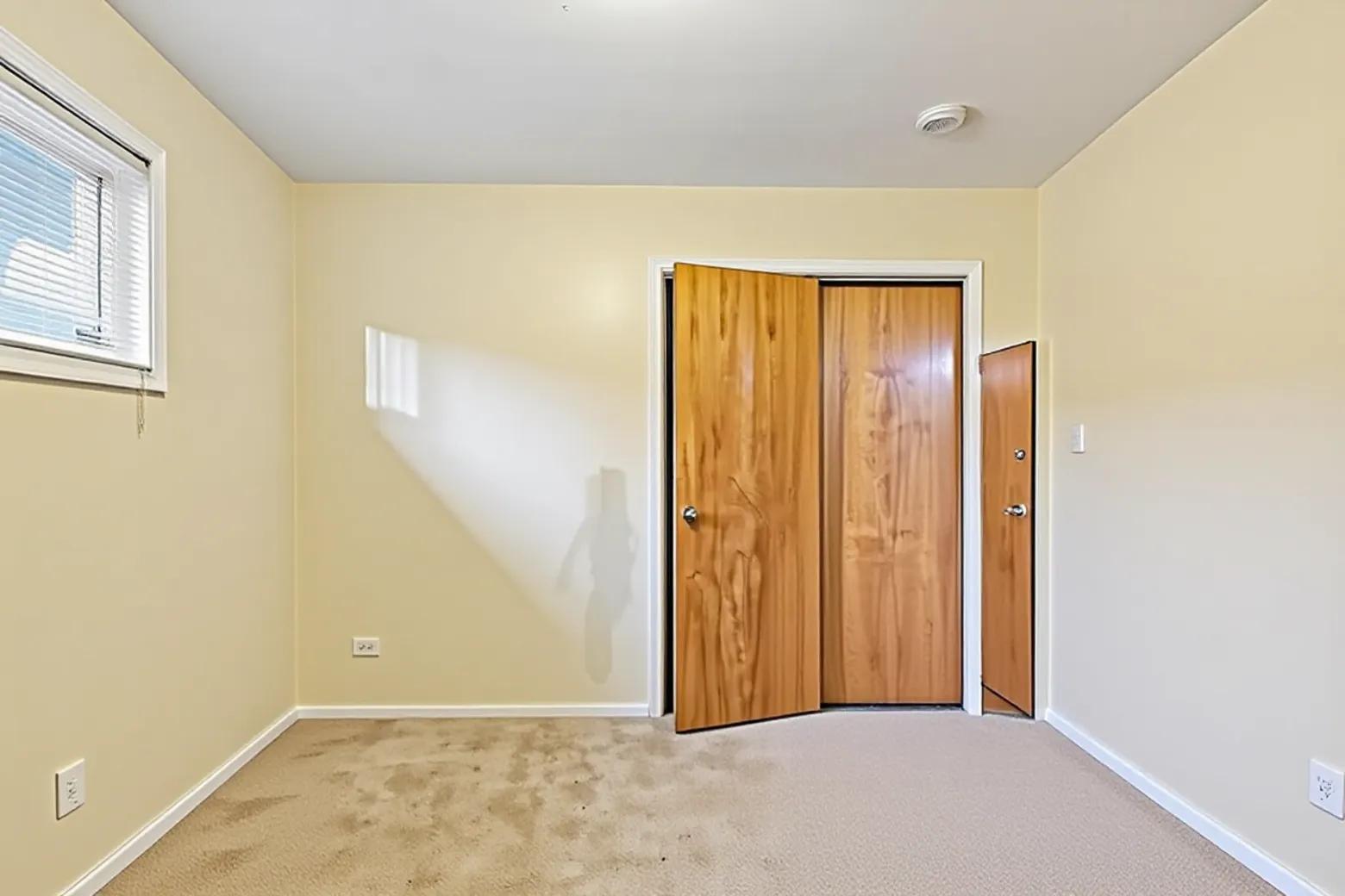 17256 Walter Street, Lansing, IL 60438