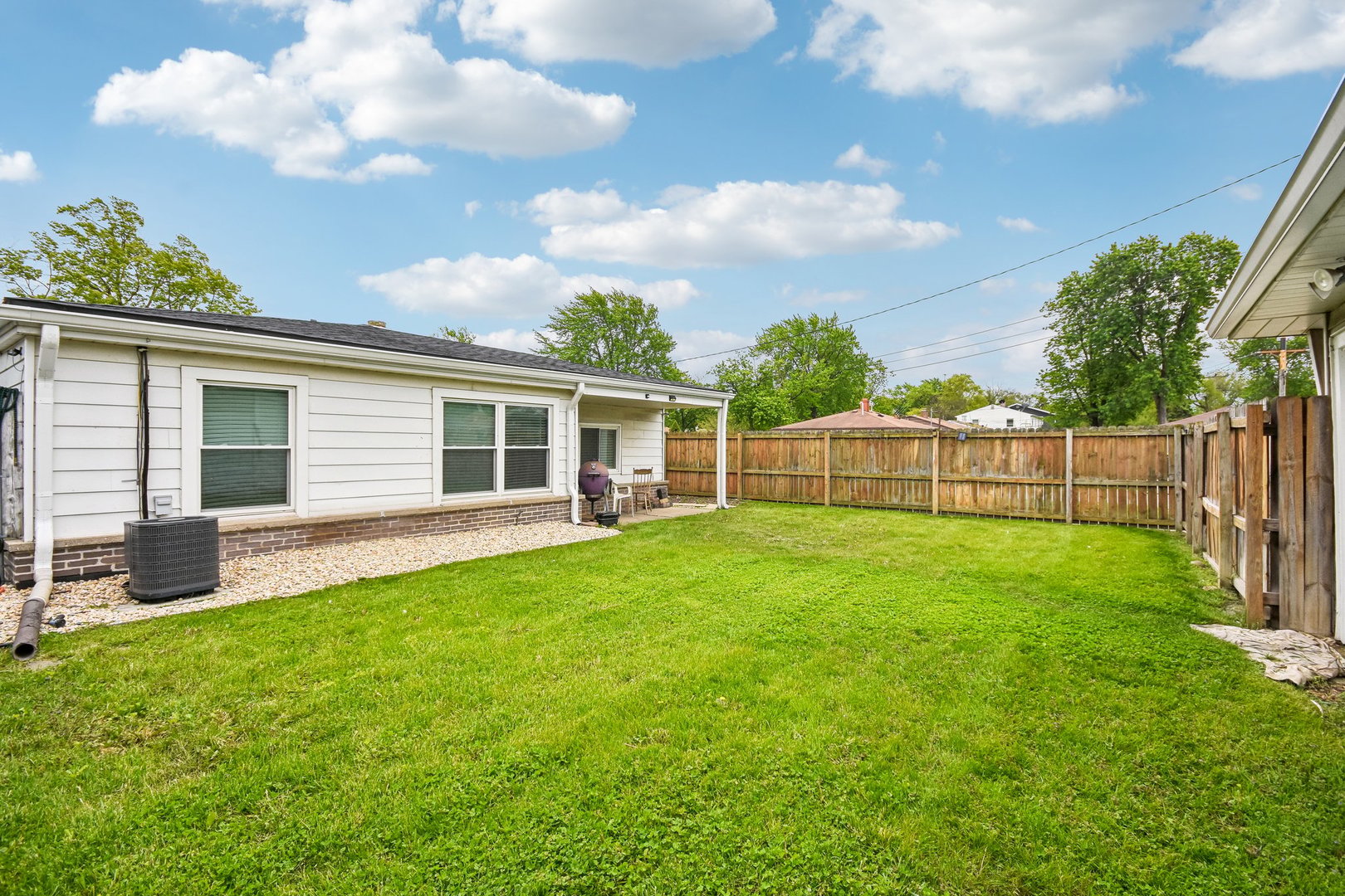 17256 Walter Street, Lansing, IL 60438