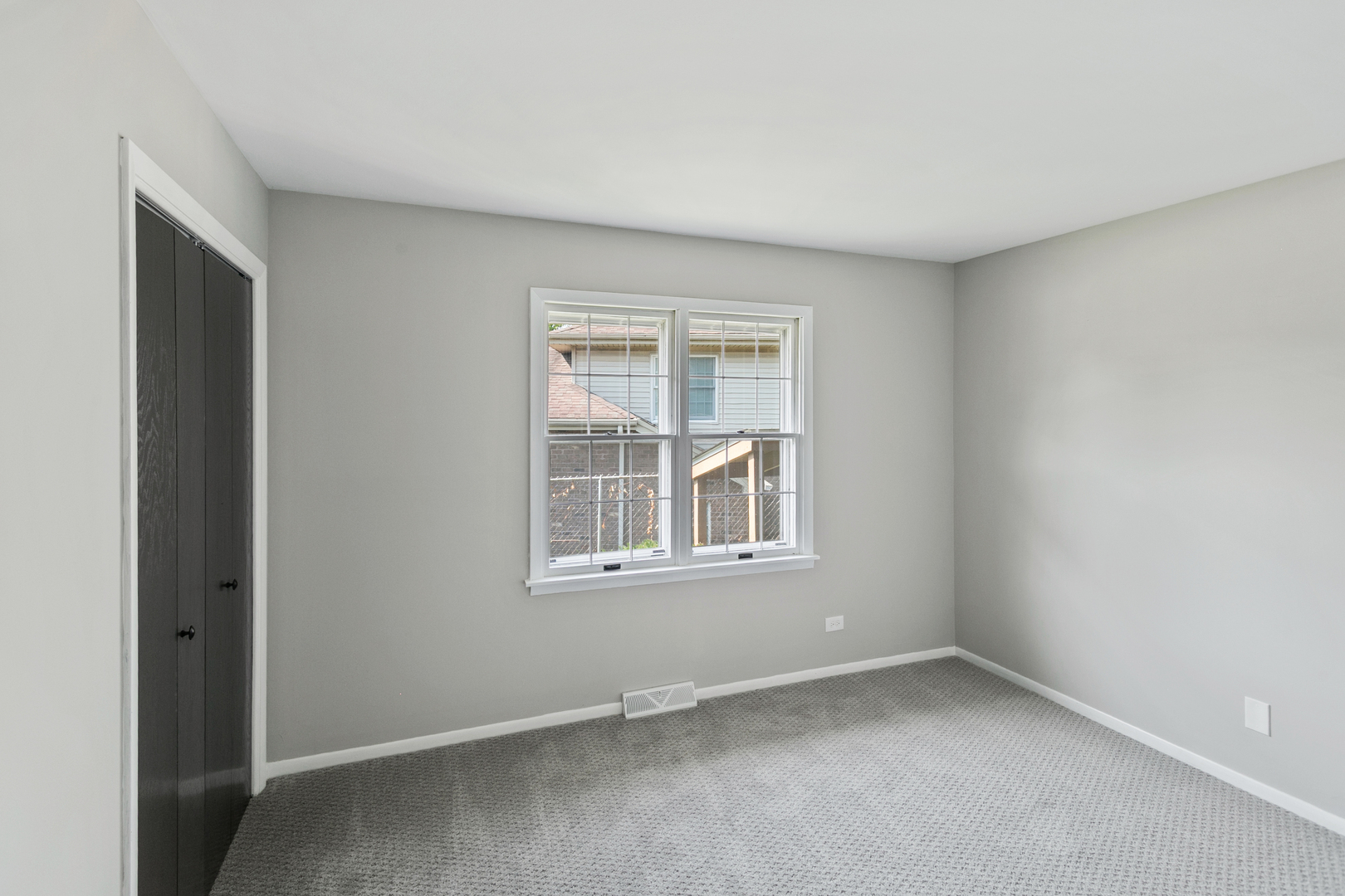 823 Bradoc Street, Chicago Heights, IL 60411