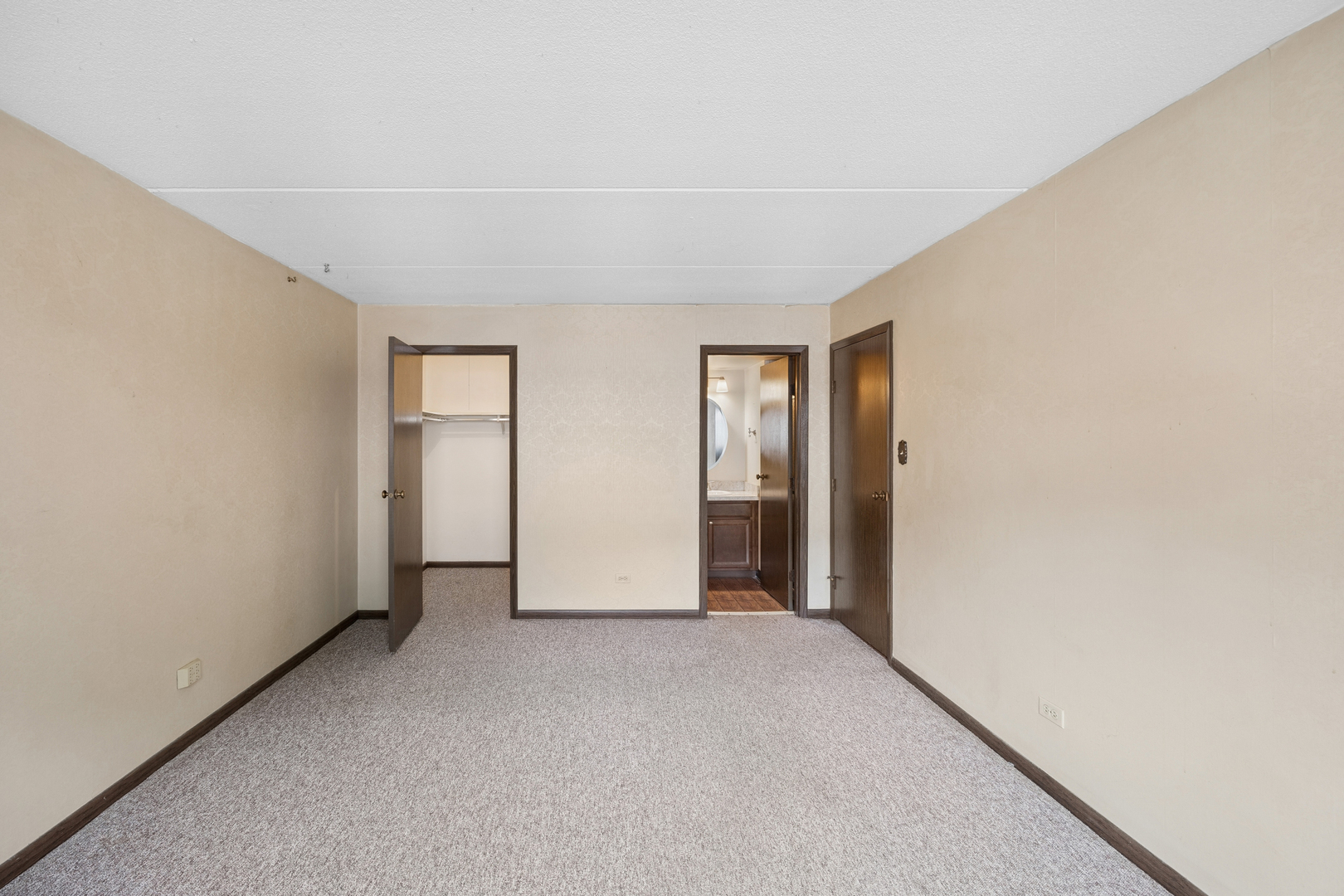 11105 O Gorman Drive #1, Palos Hills, IL 60465