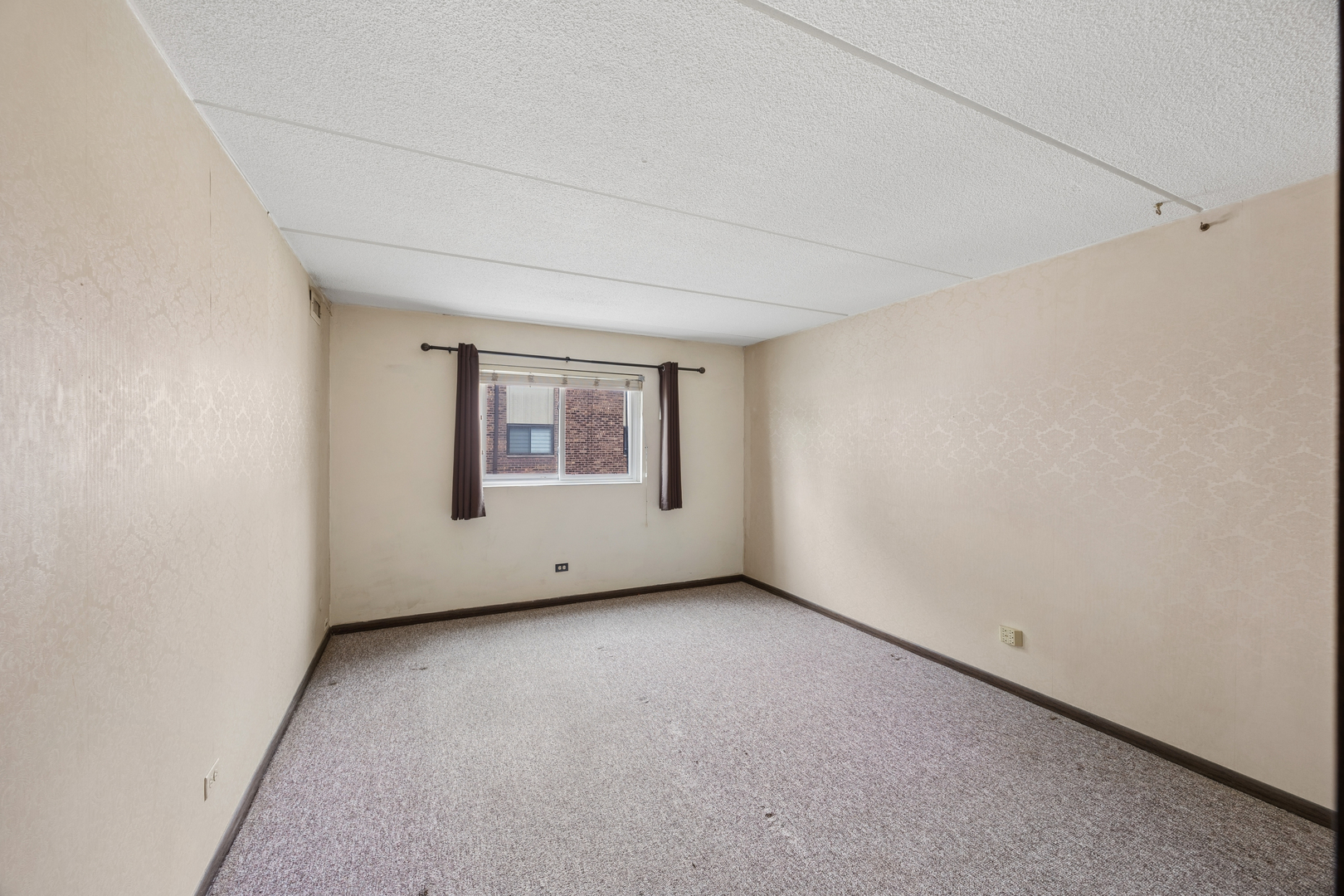 11105 O Gorman Drive #1, Palos Hills, IL 60465