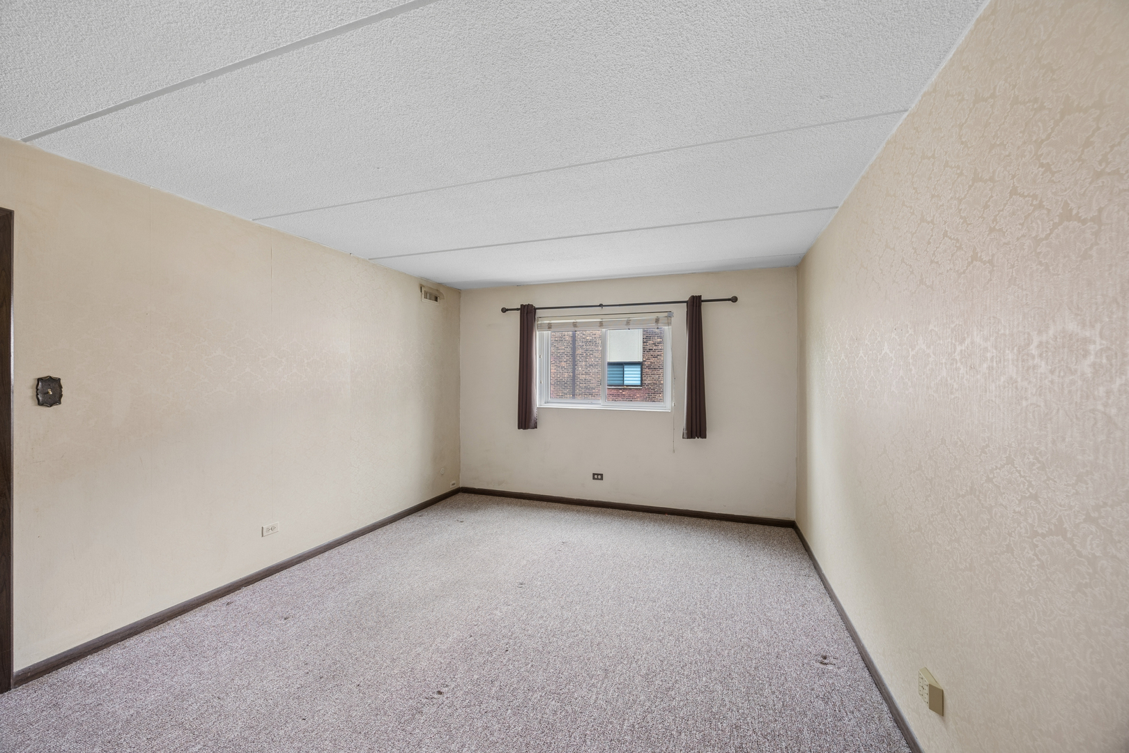 11105 O Gorman Drive #1, Palos Hills, IL 60465