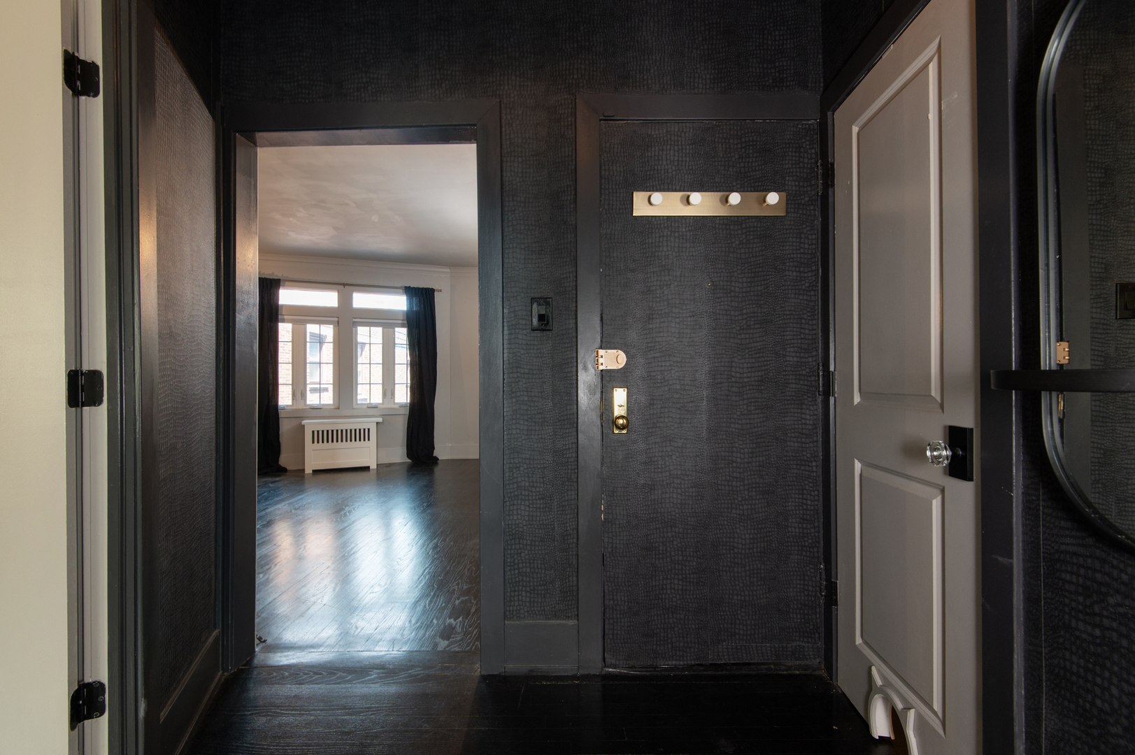 819 E 53rd Street #3, Chicago, IL 60615