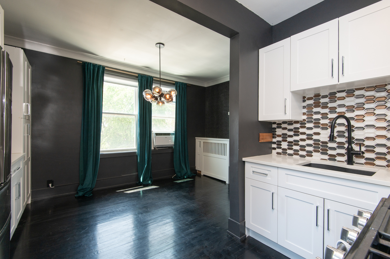 819 E 53rd Street #3, Chicago, IL 60615