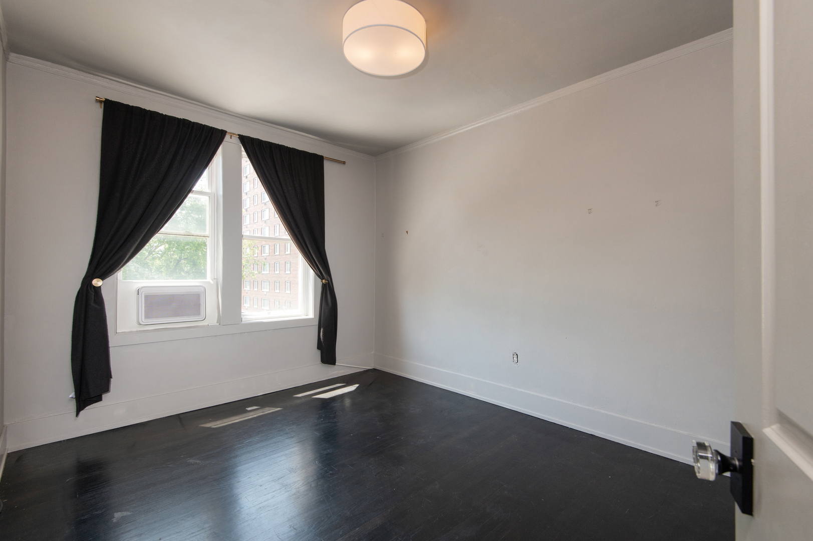 819 E 53rd Street #3, Chicago, IL 60615