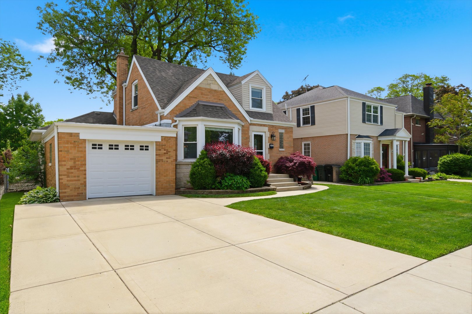 1601 S Ashland Avenue, Park Ridge, IL 60068