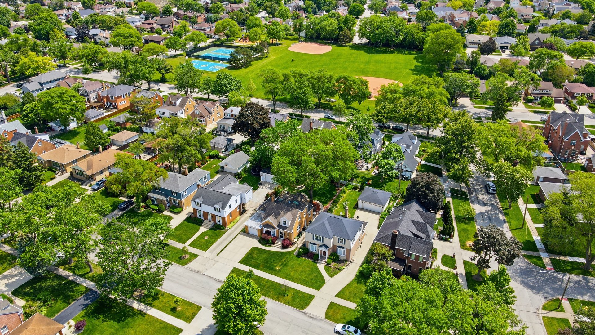 1601 S Ashland Avenue, Park Ridge, IL 60068