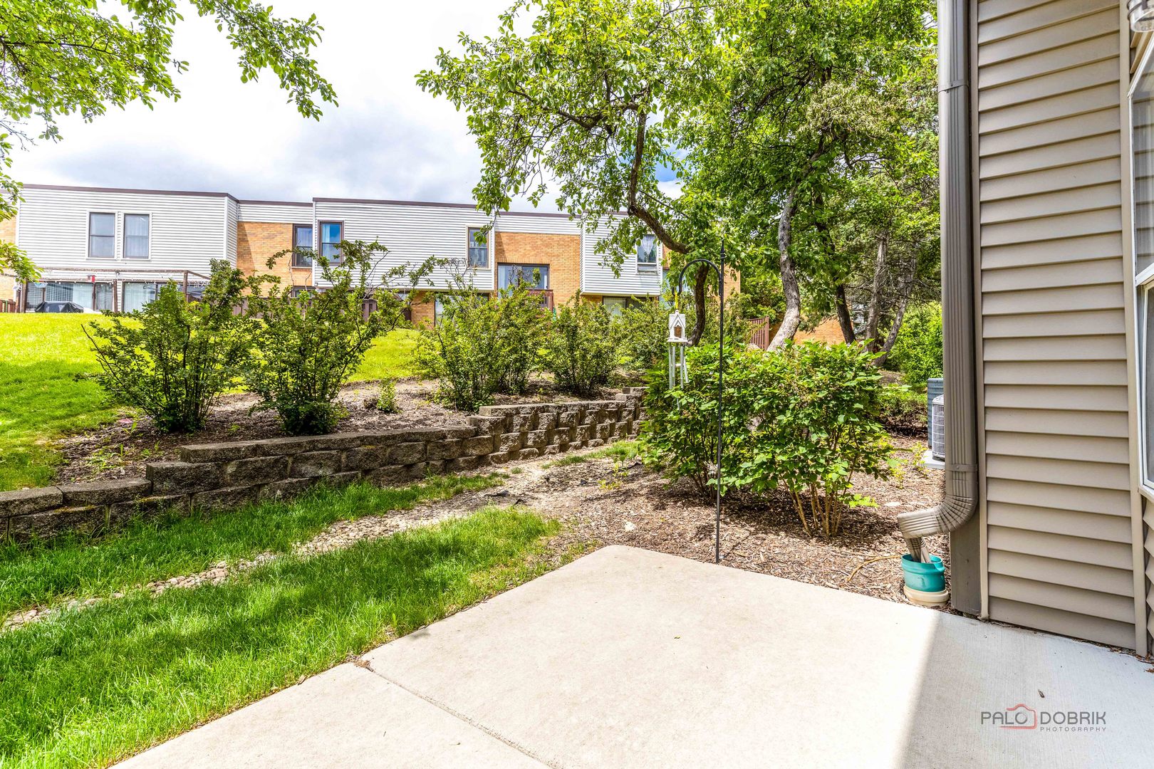 978 Buttercreek Court #978, Hoffman Estates, IL 60169