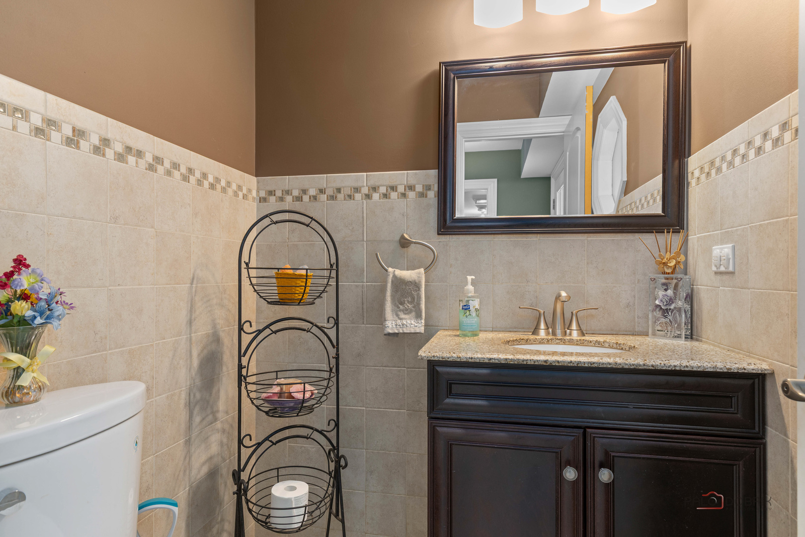 978 Buttercreek Court #978, Hoffman Estates, IL 60169