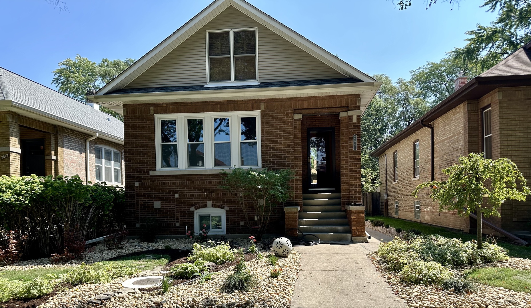 2841 Wenonah Avenue, Berwyn, IL 60402